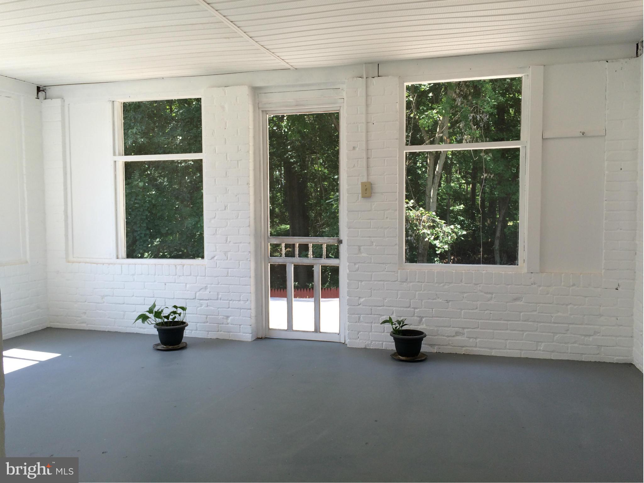 LOISDALE ESTATES - Residential