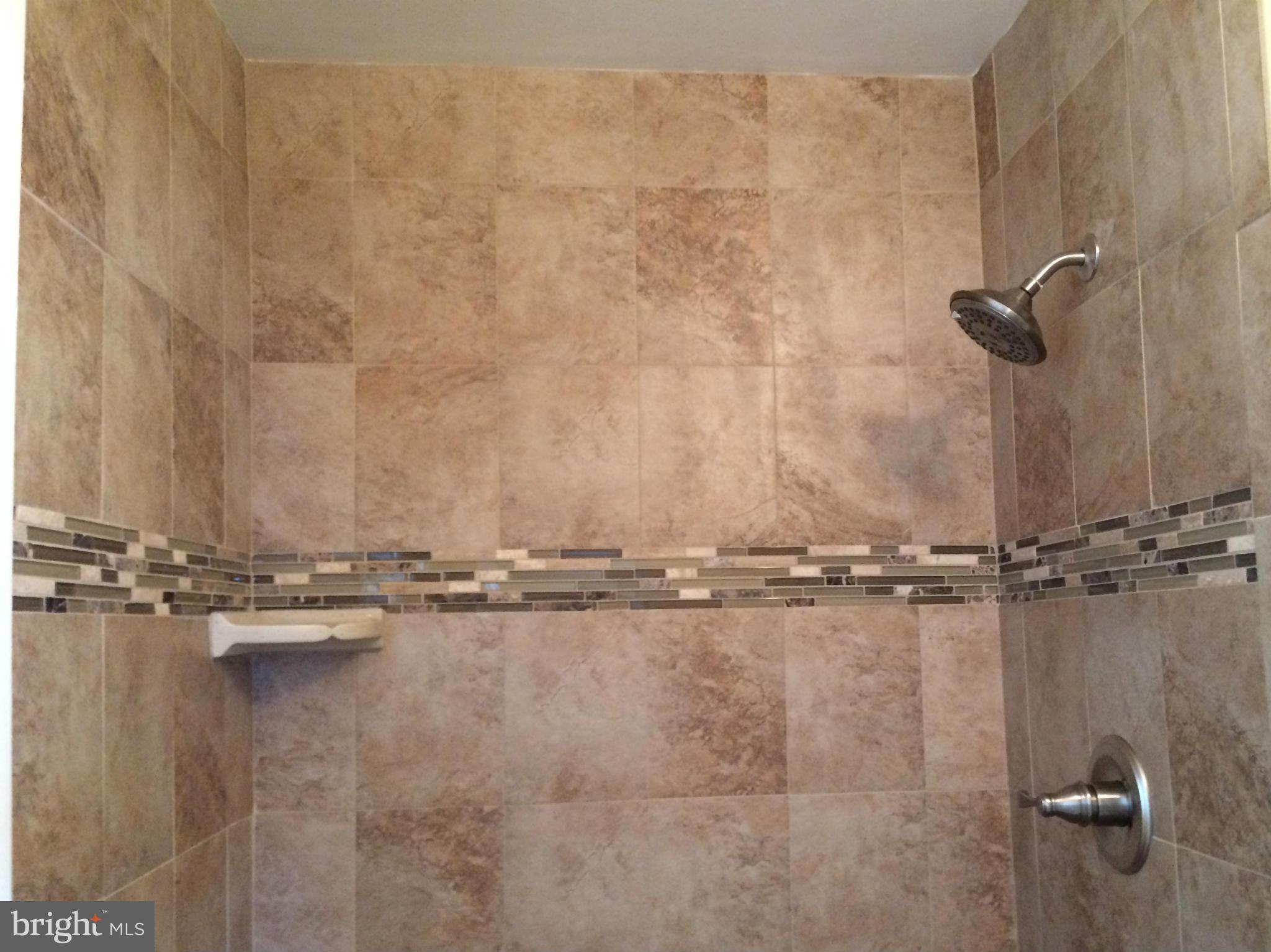 LOISDALE ESTATES - Residential