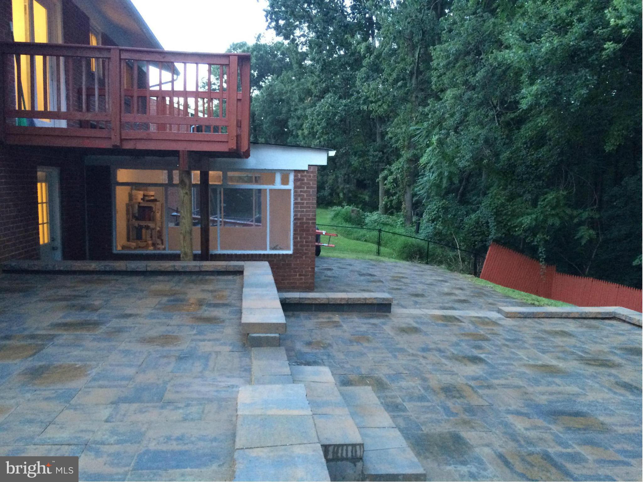 LOISDALE ESTATES - Residential