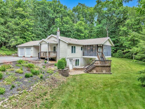 Homes For Sale - 50 Teaberry Circle<br/> LEHIGHTON, PA 18235