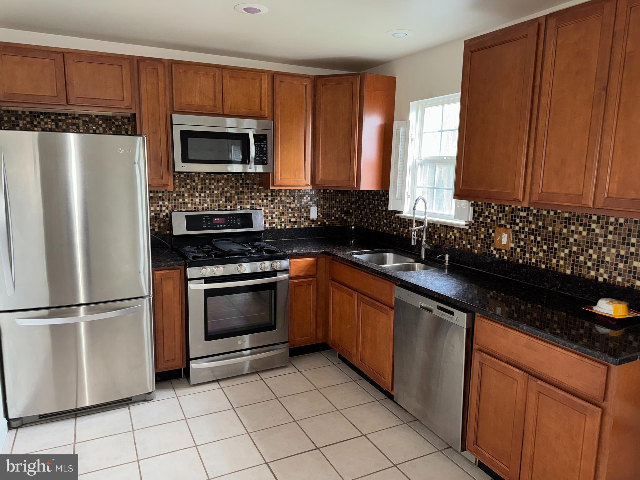 546 BARLEY COURT