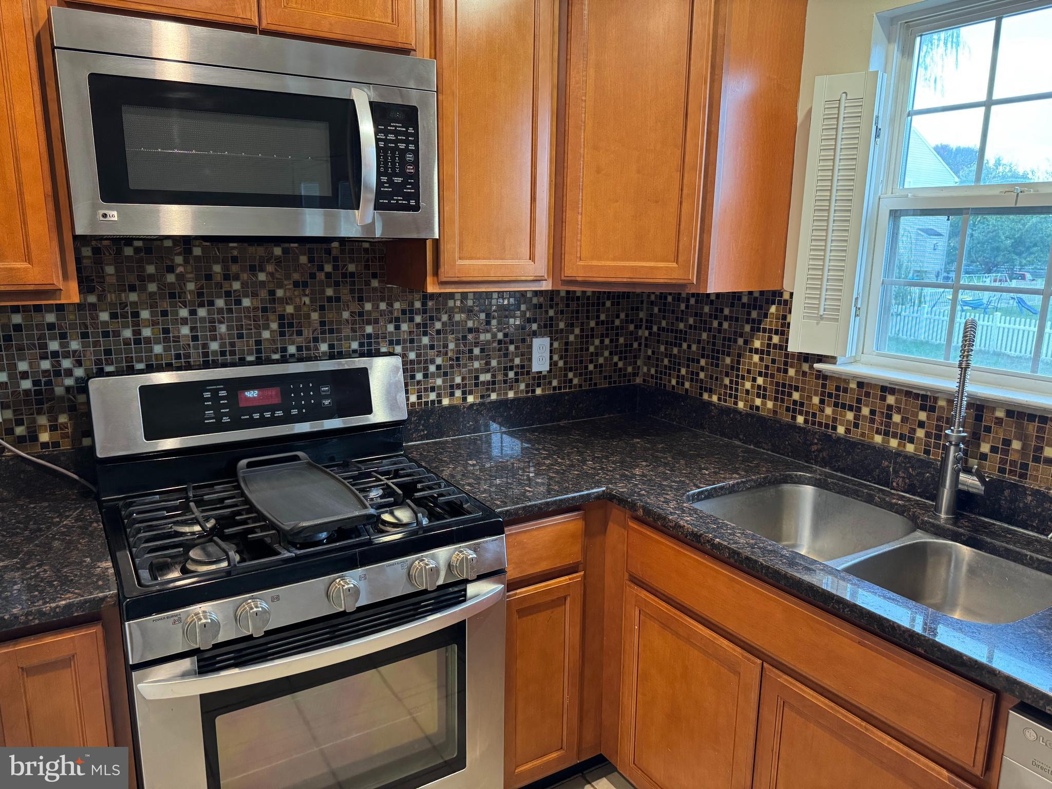 SUNNYSIDE VILLAGE - Residential