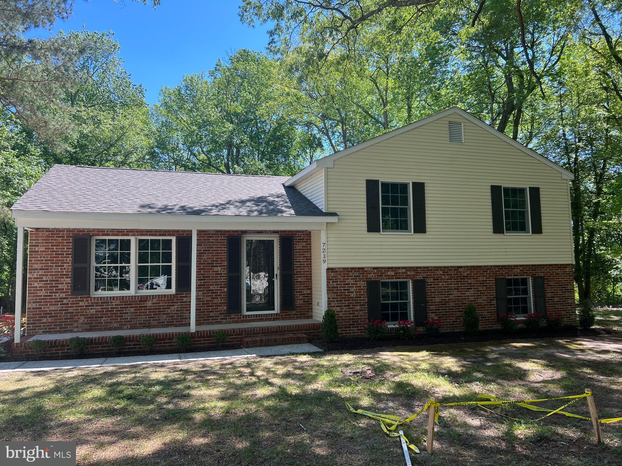 SIERRA MANOR - Residential