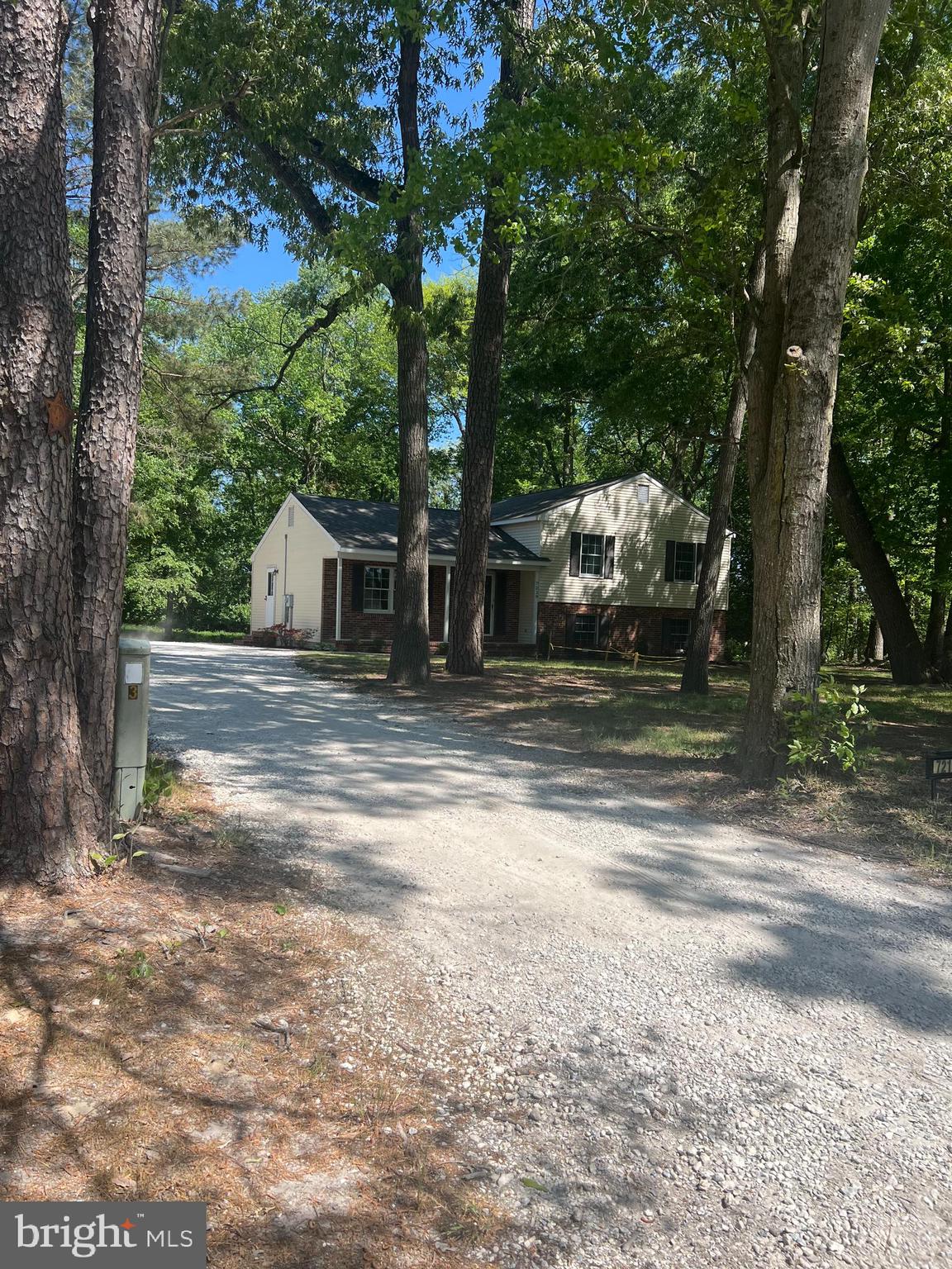 SIERRA MANOR - Residential