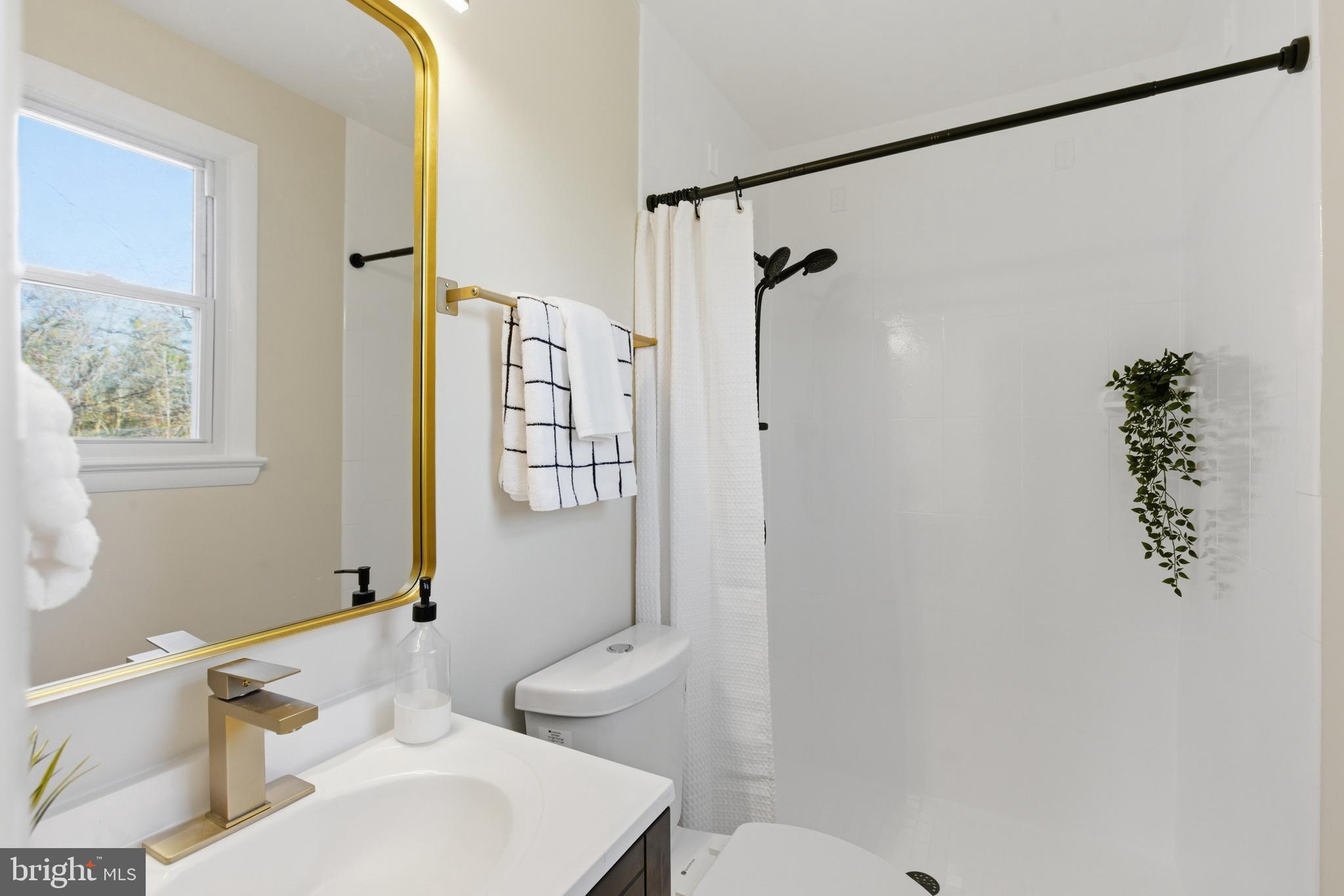 VALLEY VIEW - Residential