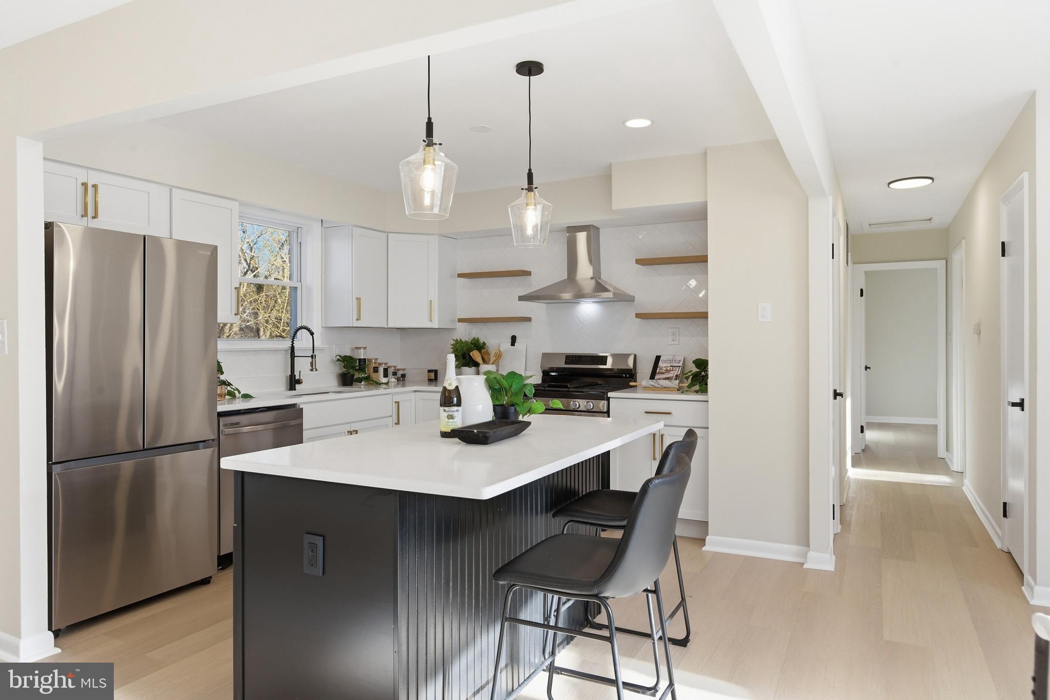 VALLEY VIEW - Residential