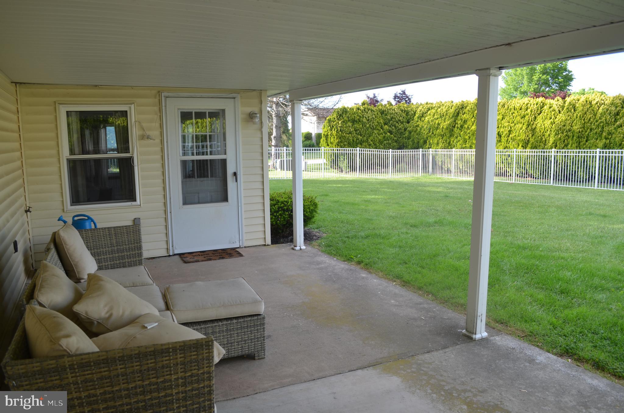 FOX CHASE ESTATES - Residential