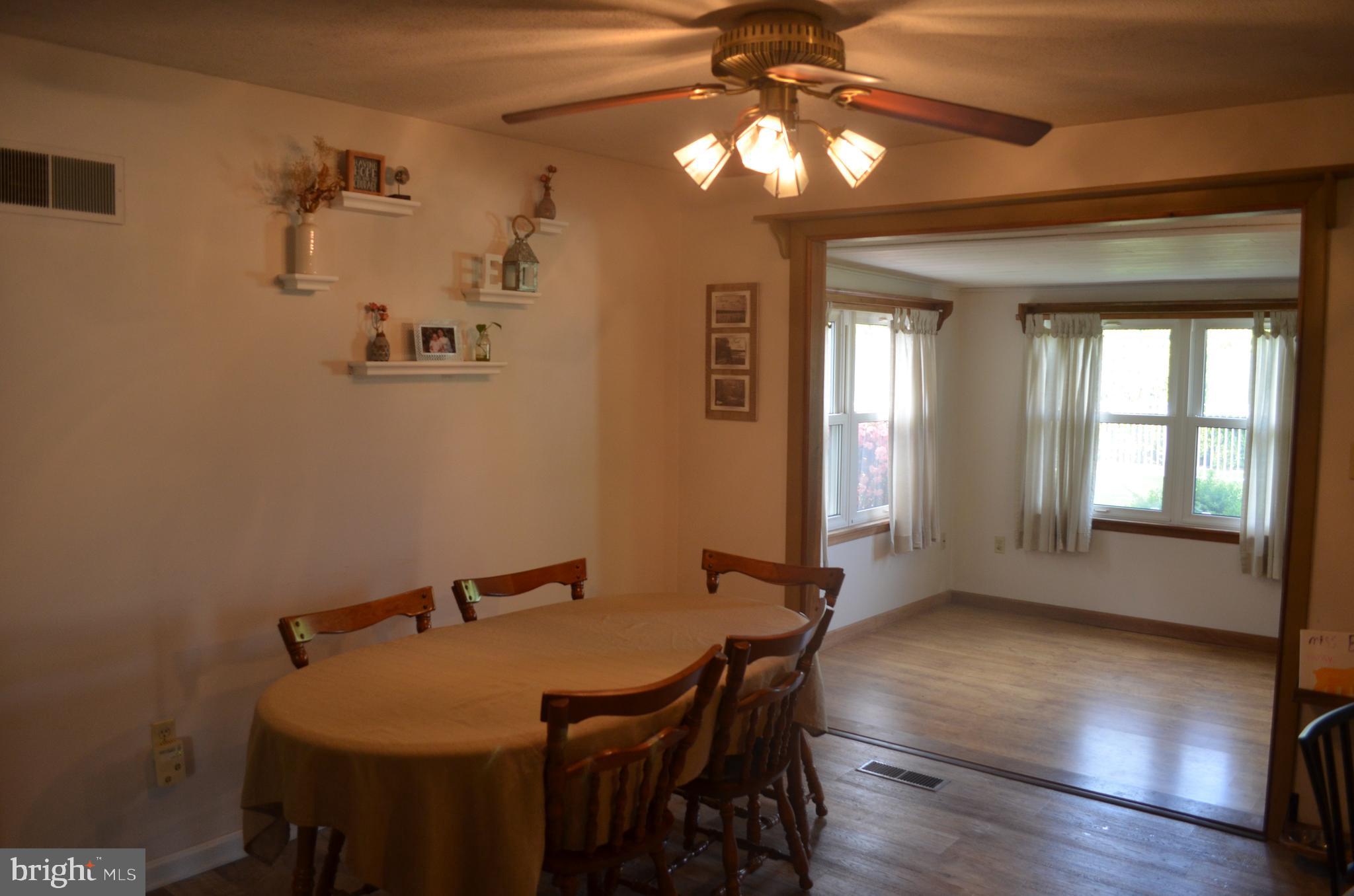 FOX CHASE ESTATES - Residential
