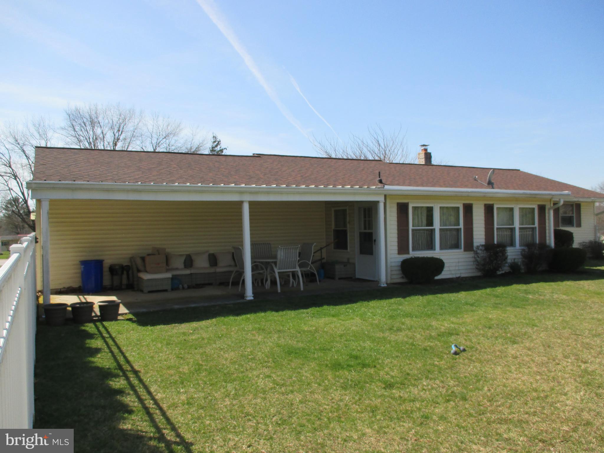 FOX CHASE ESTATES - Residential