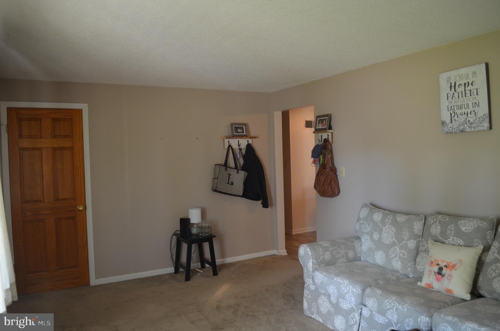 FOX CHASE ESTATES - Residential