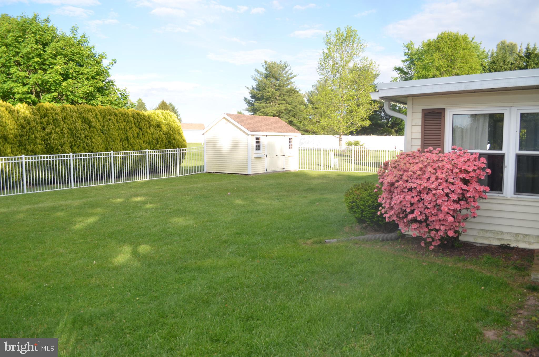 FOX CHASE ESTATES - Residential