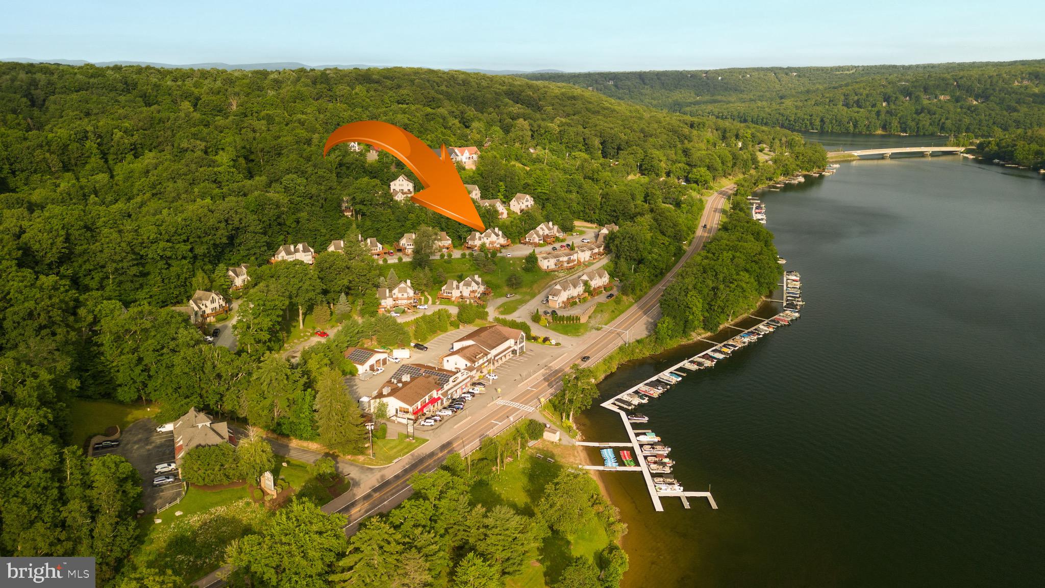 TRADERS LANDING - Residential