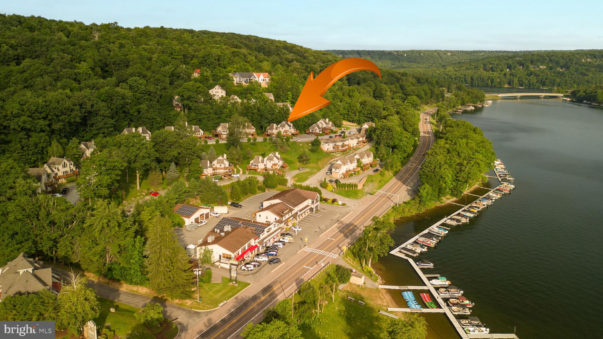 TRADERS LANDING - Residential