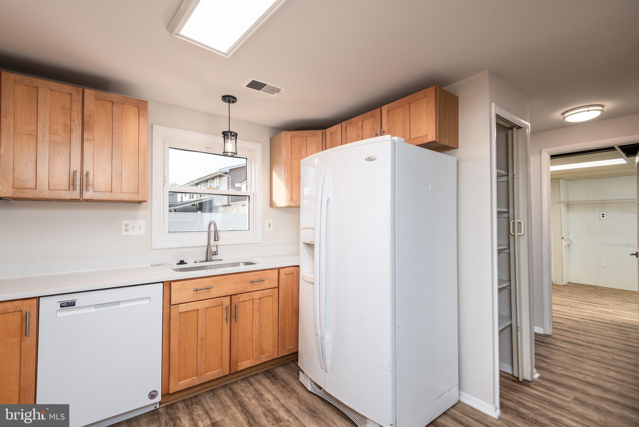 724 CHAPELGATE DRIVE