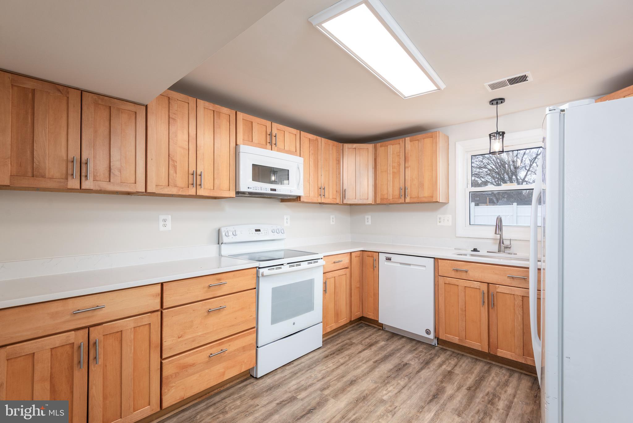 724 CHAPELGATE DRIVE