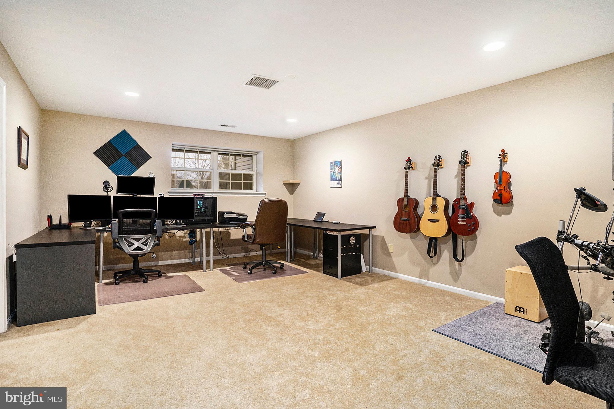 HERITAGE PARK - Residential