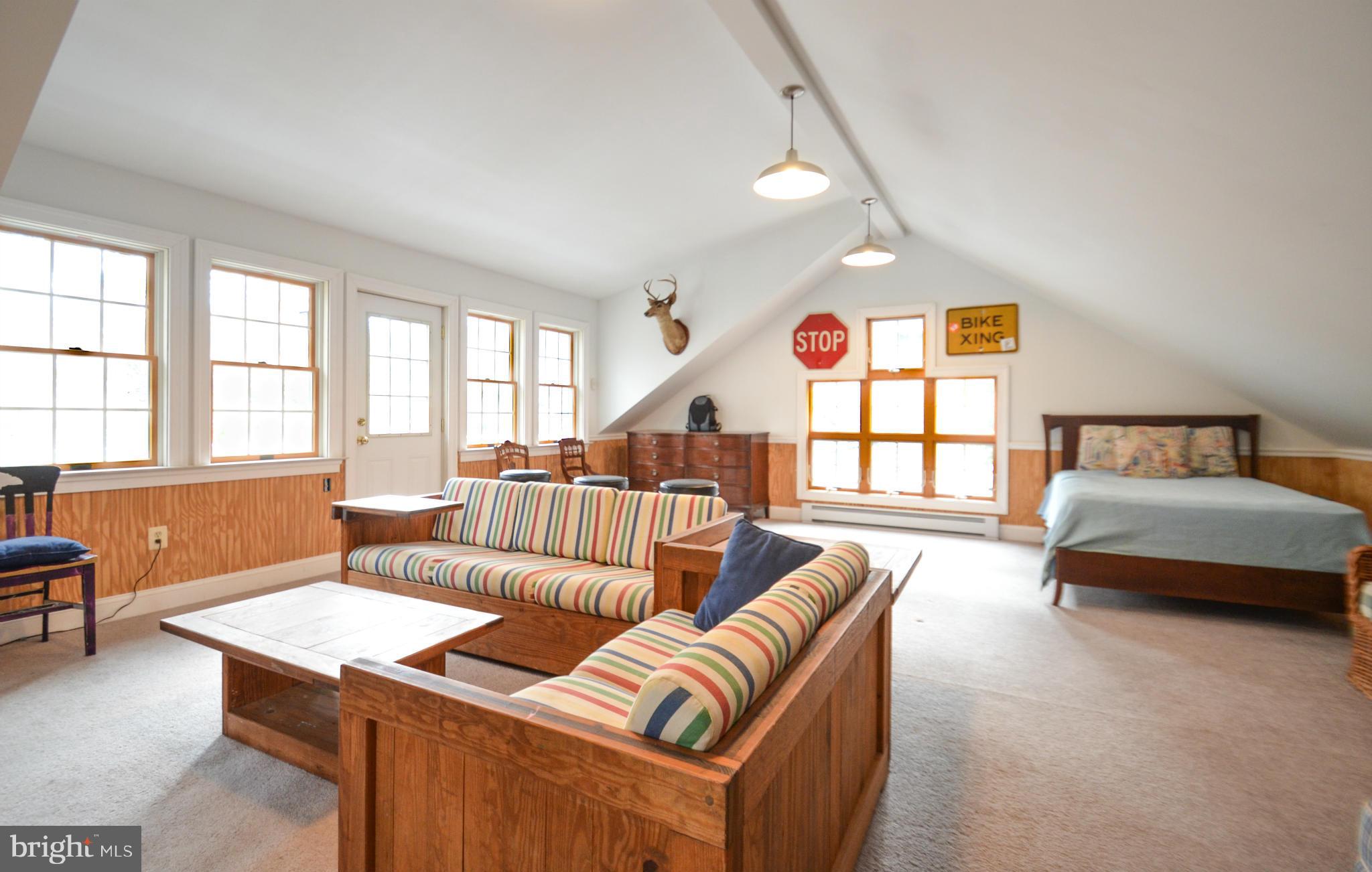 RUXTON - Residential