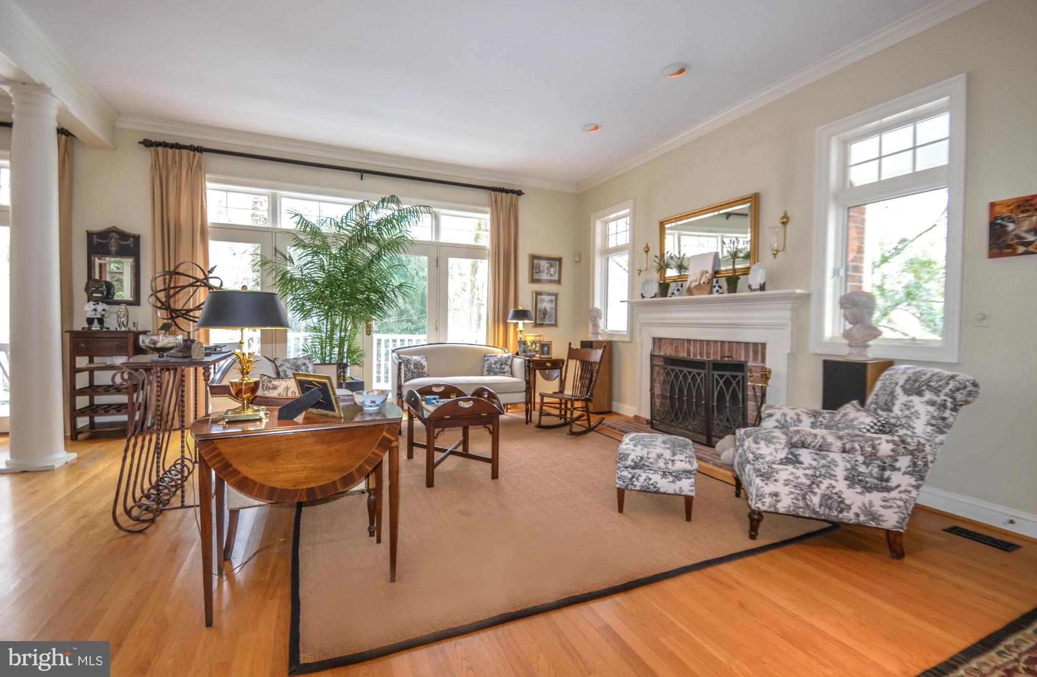 RUXTON - Residential