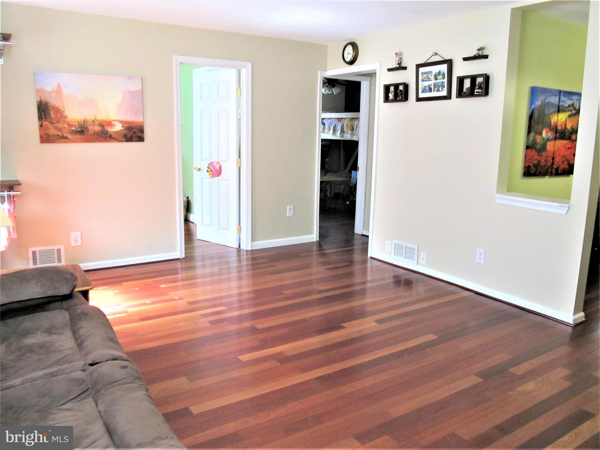 WOODLAWN HEIGHTS - Residential