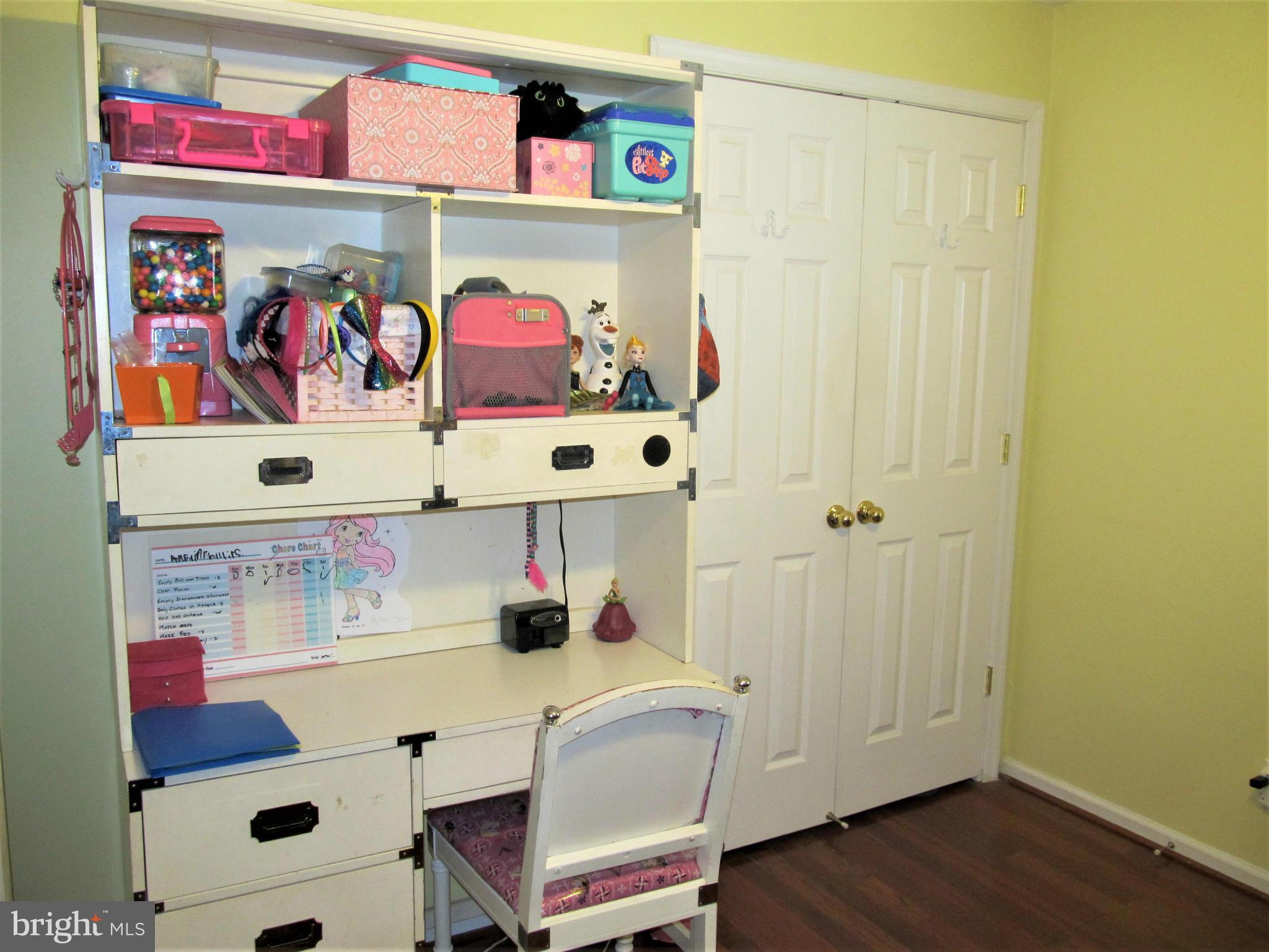 WOODLAWN HEIGHTS - Residential