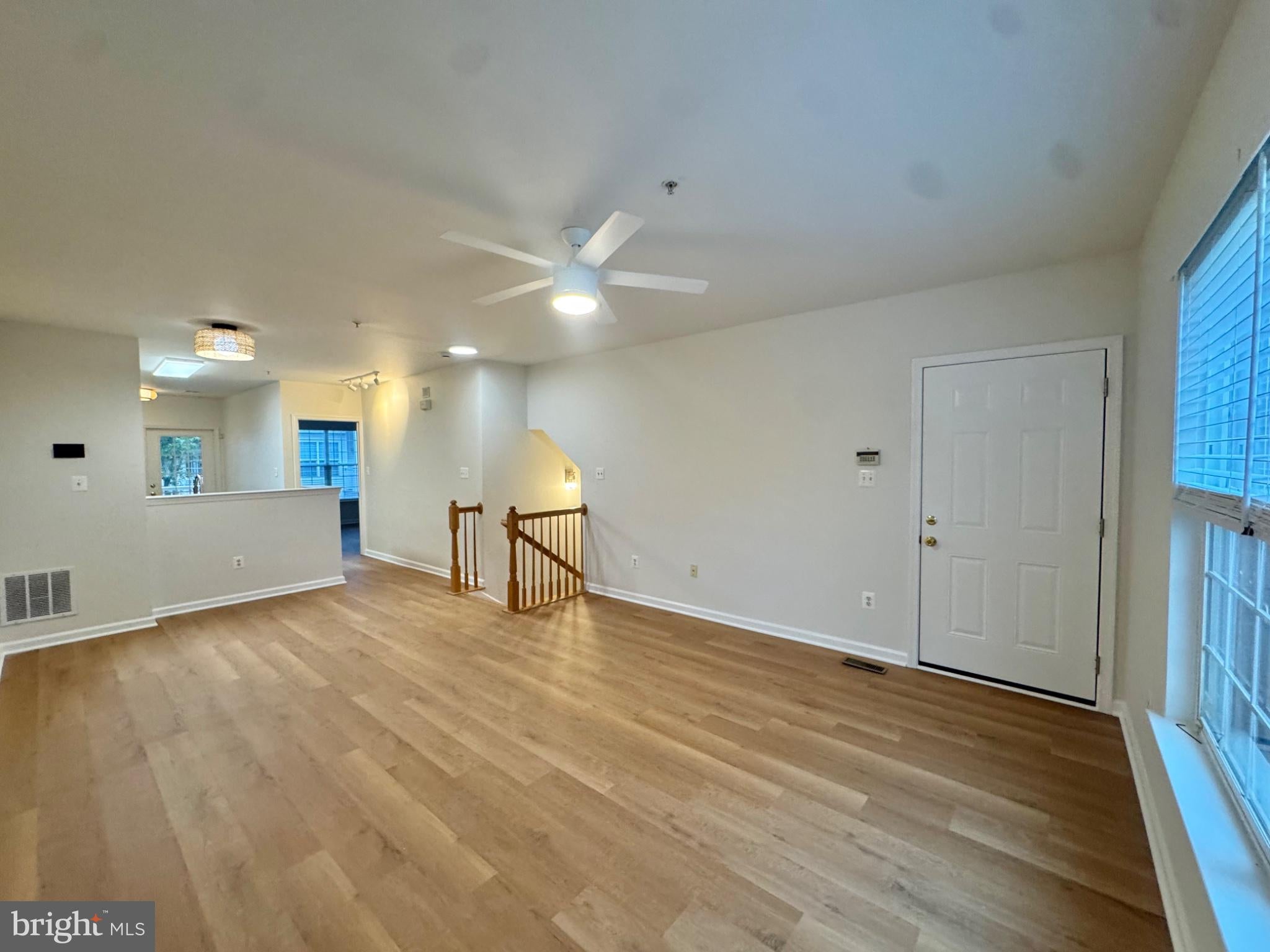 11337 KING GEORGE DRIVE 4