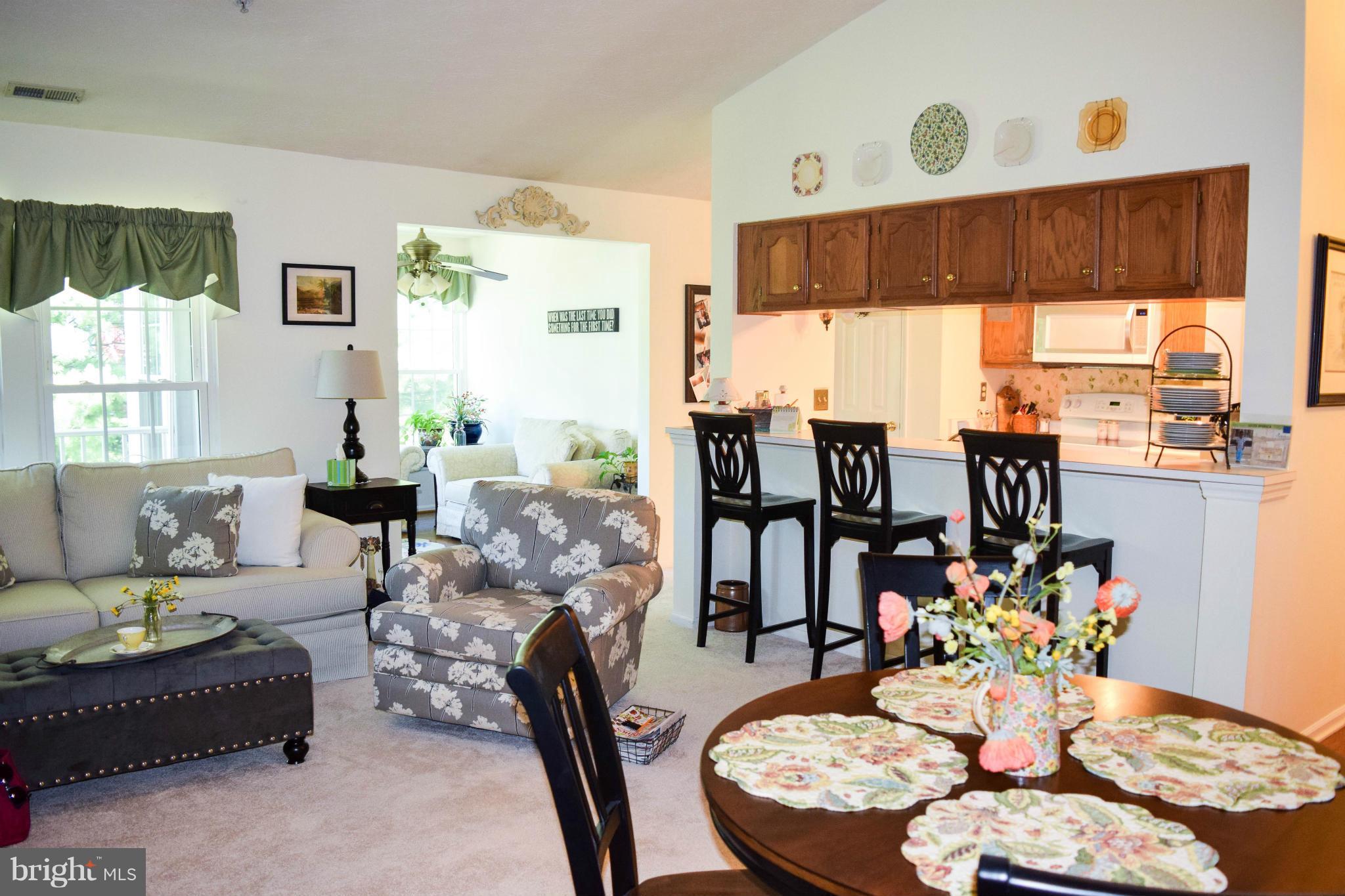 BRENTWOOD CONDO - Residential
