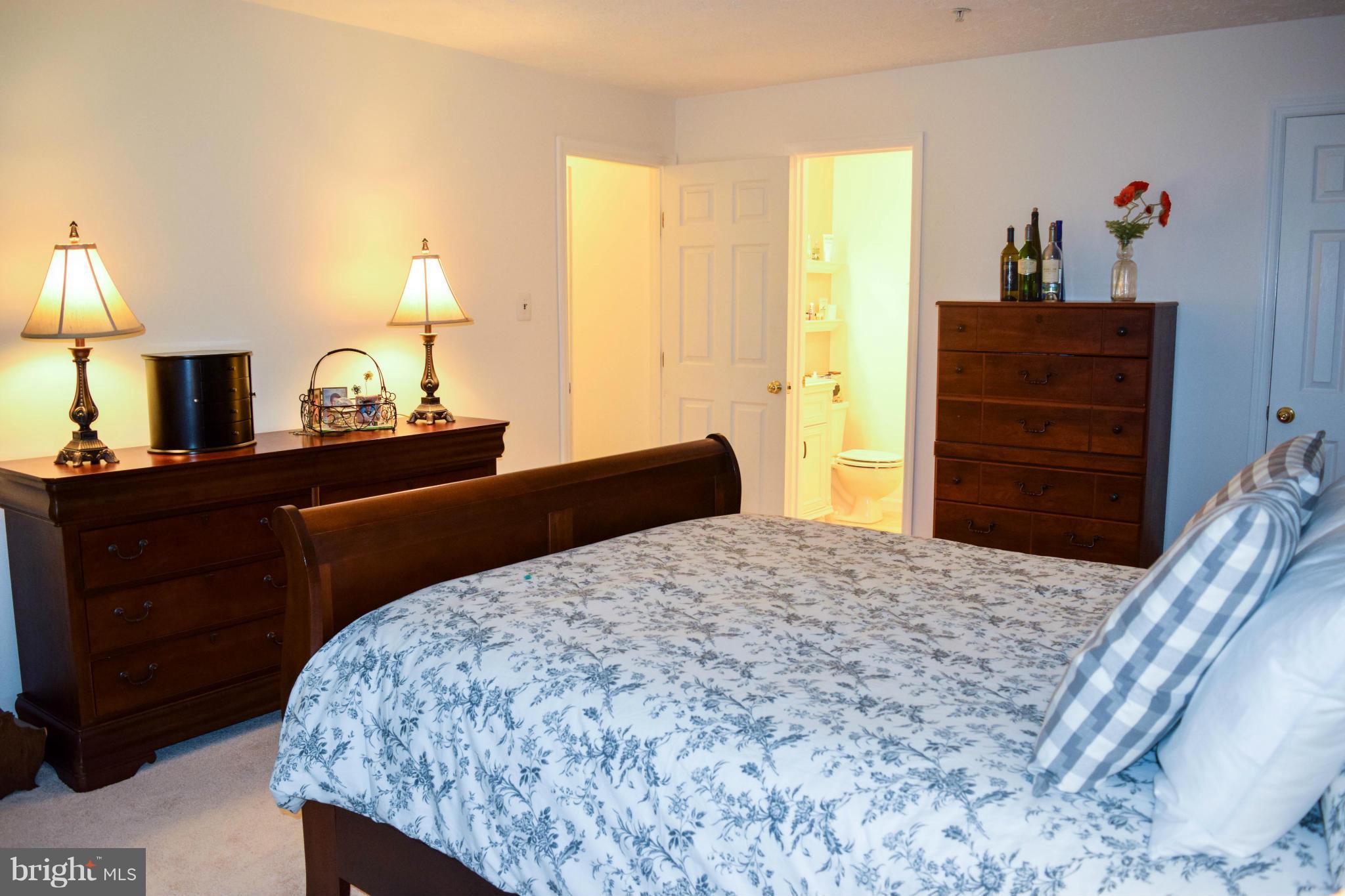 BRENTWOOD CONDO - Residential