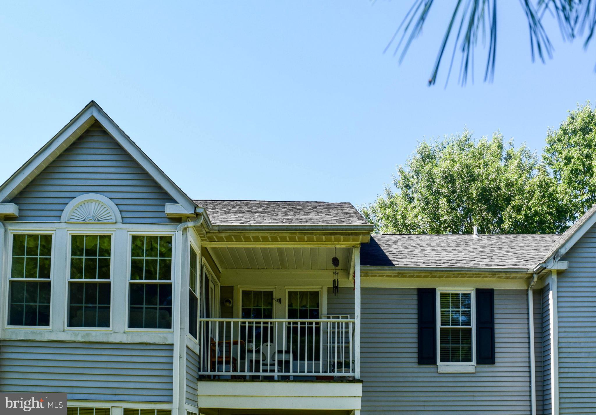 BRENTWOOD CONDO - Residential