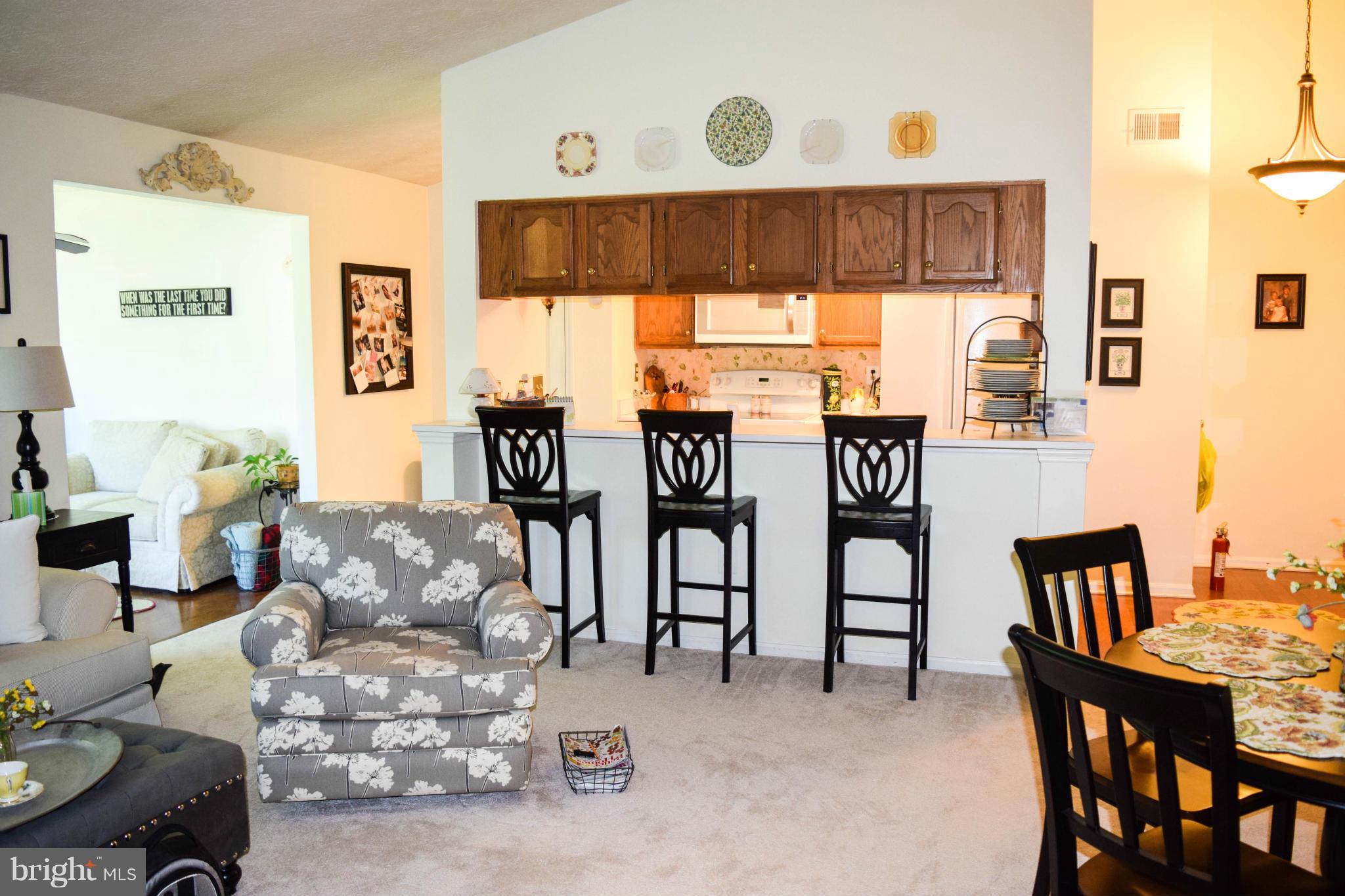 BRENTWOOD CONDO - Residential