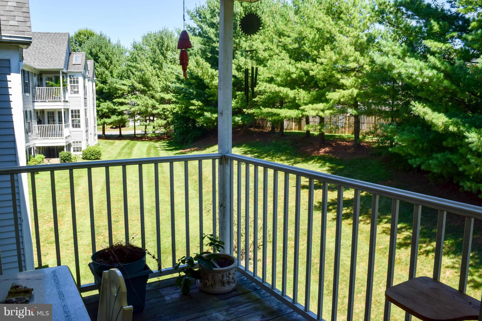 BRENTWOOD CONDO - Residential