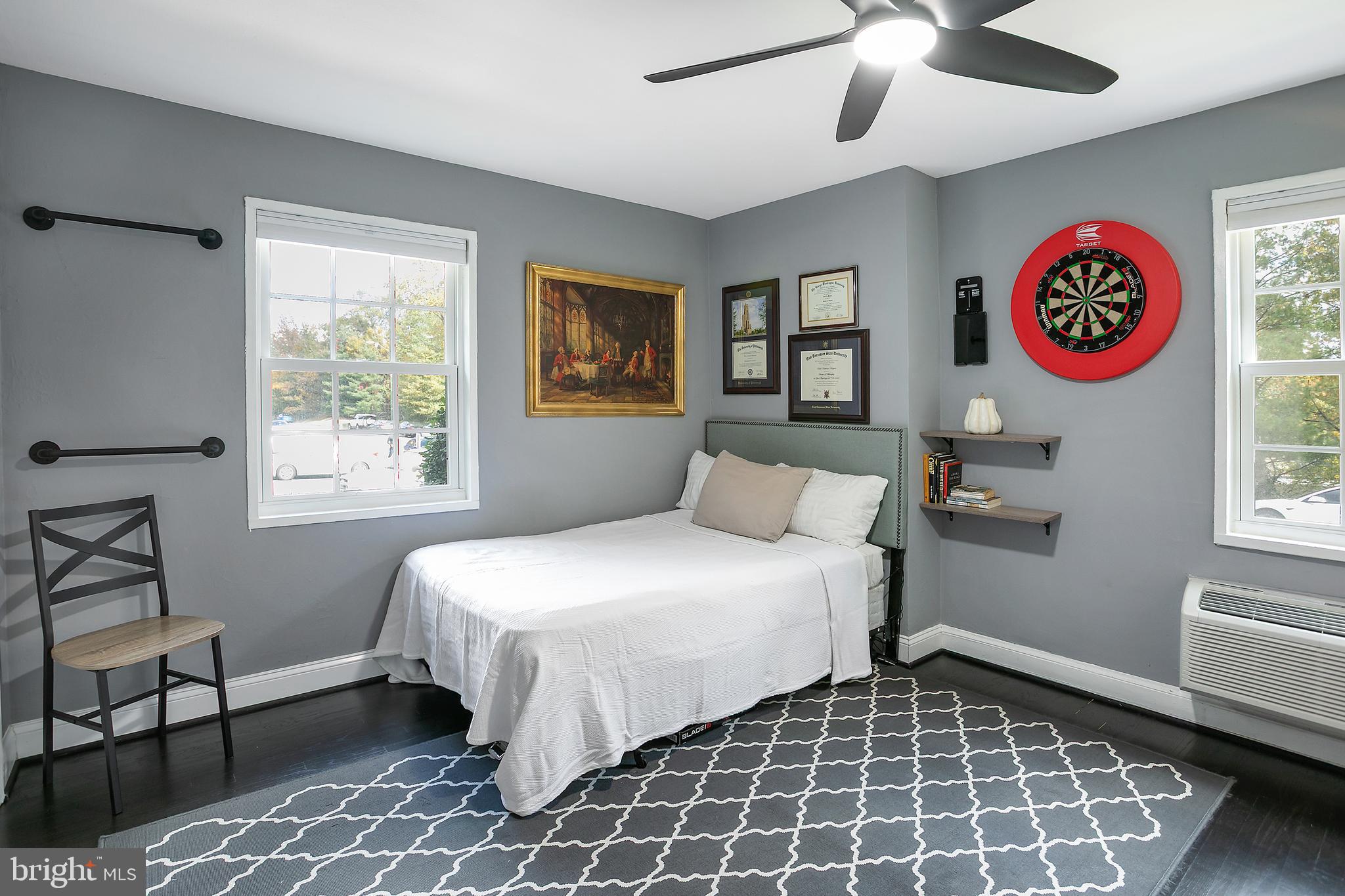 POTOWMACK CROSSING - Residential