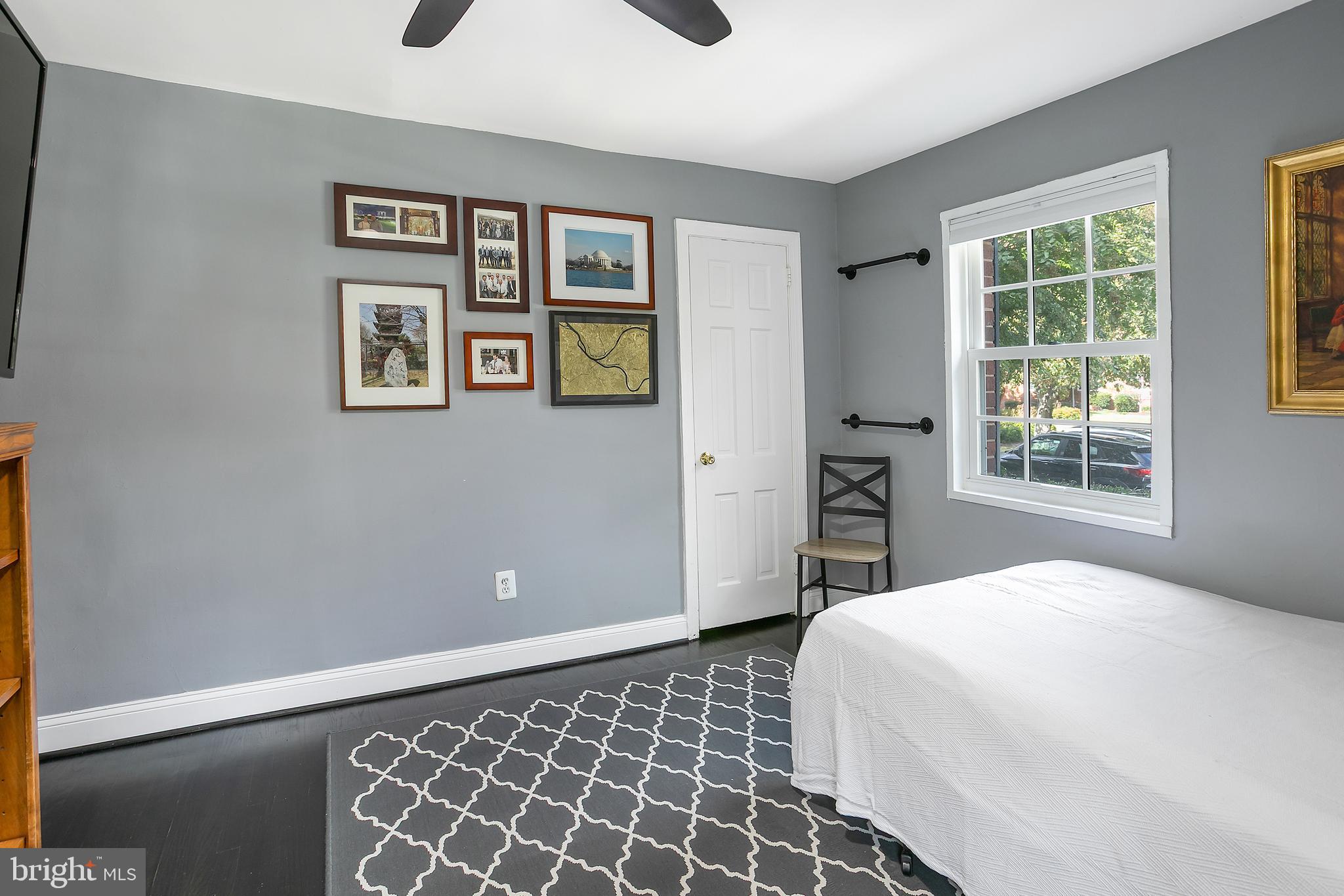 POTOWMACK CROSSING - Residential