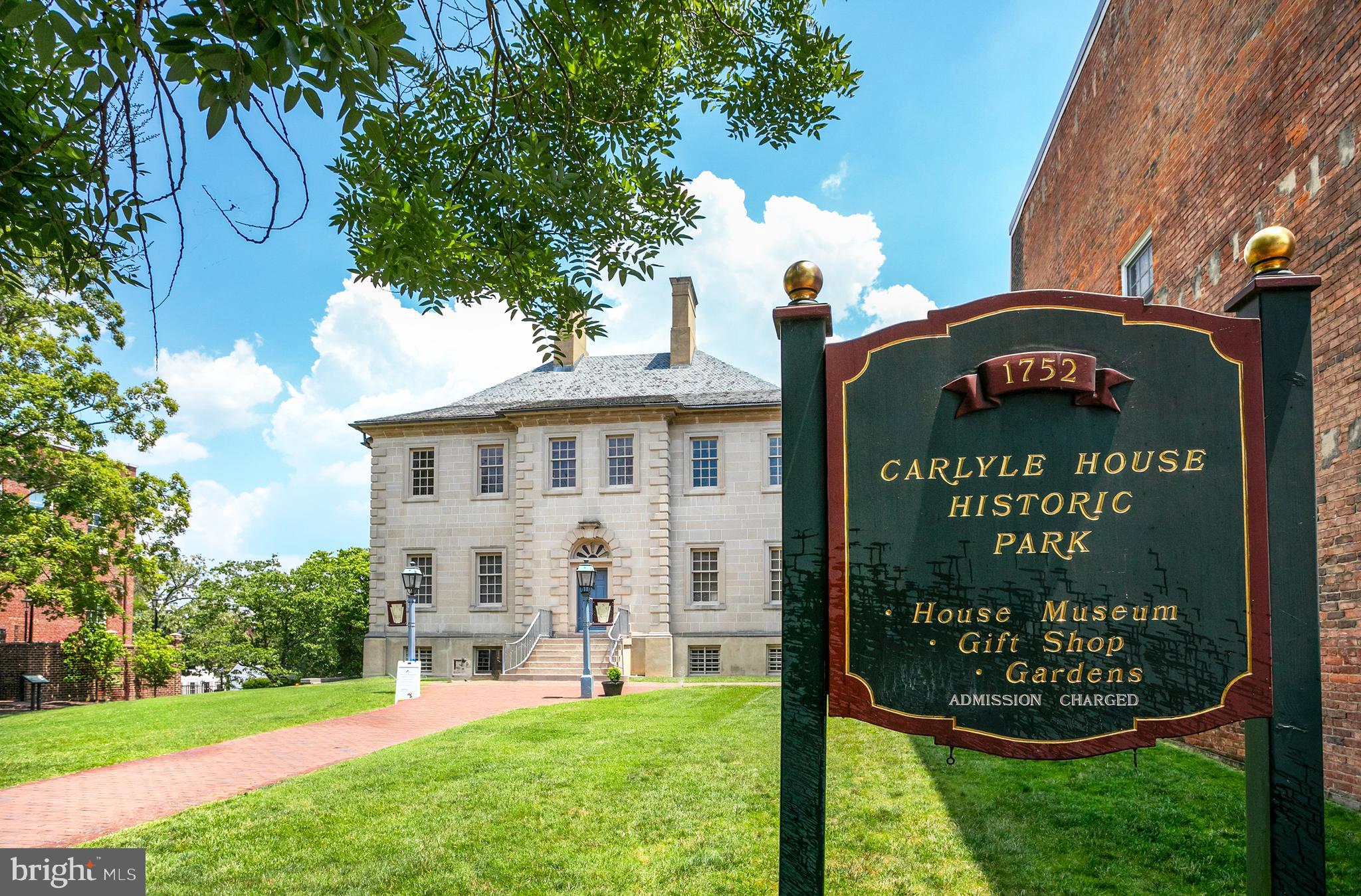 POTOWMACK CROSSING - Residential