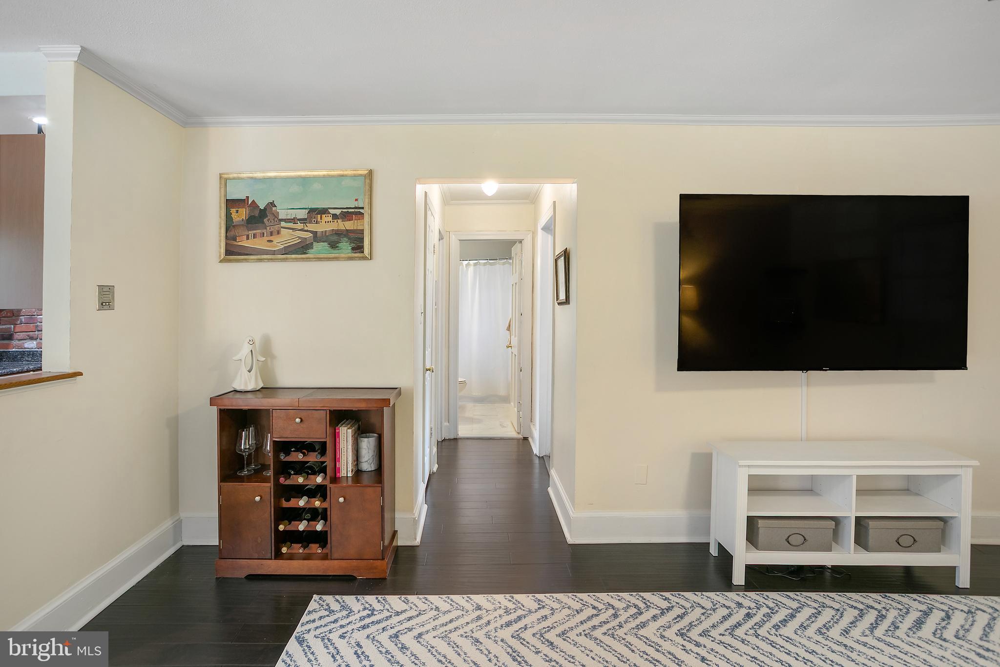 1700 W ABINGDON DRIVE 103