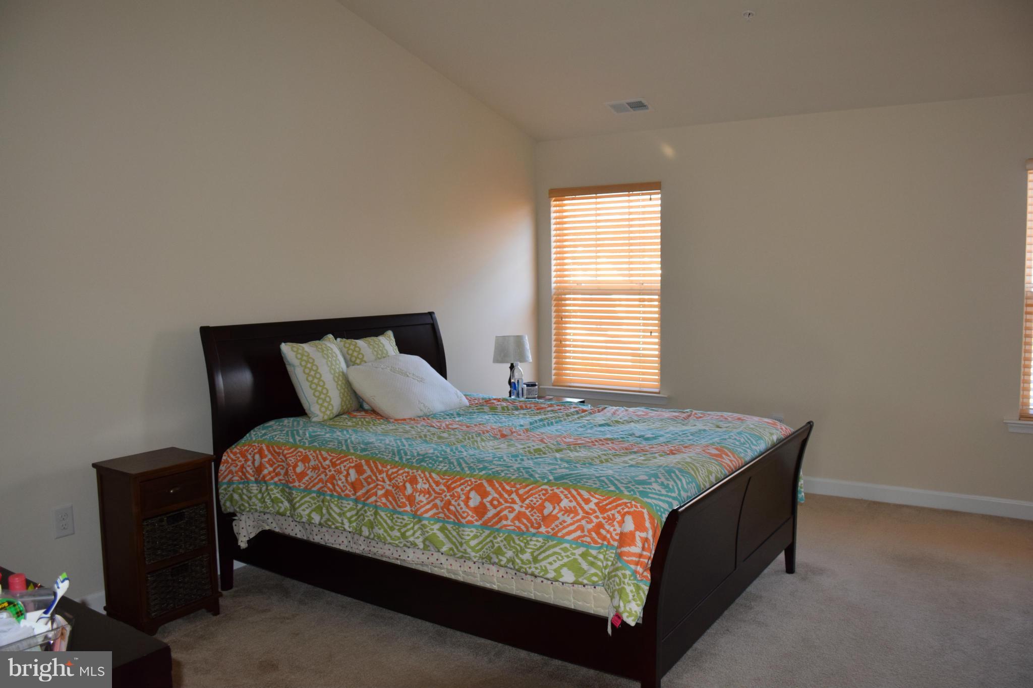 OAK TREE LANDING - Residential Lease