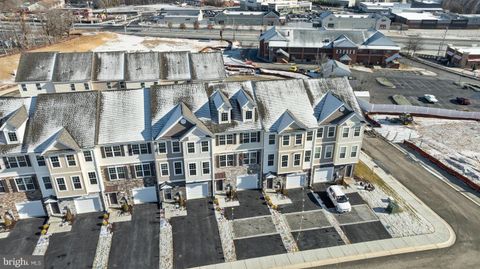 Townhouse For Sale - 112 Potomac Court<br/> Calvert County, PRINCE FREDERICK, MD 20678