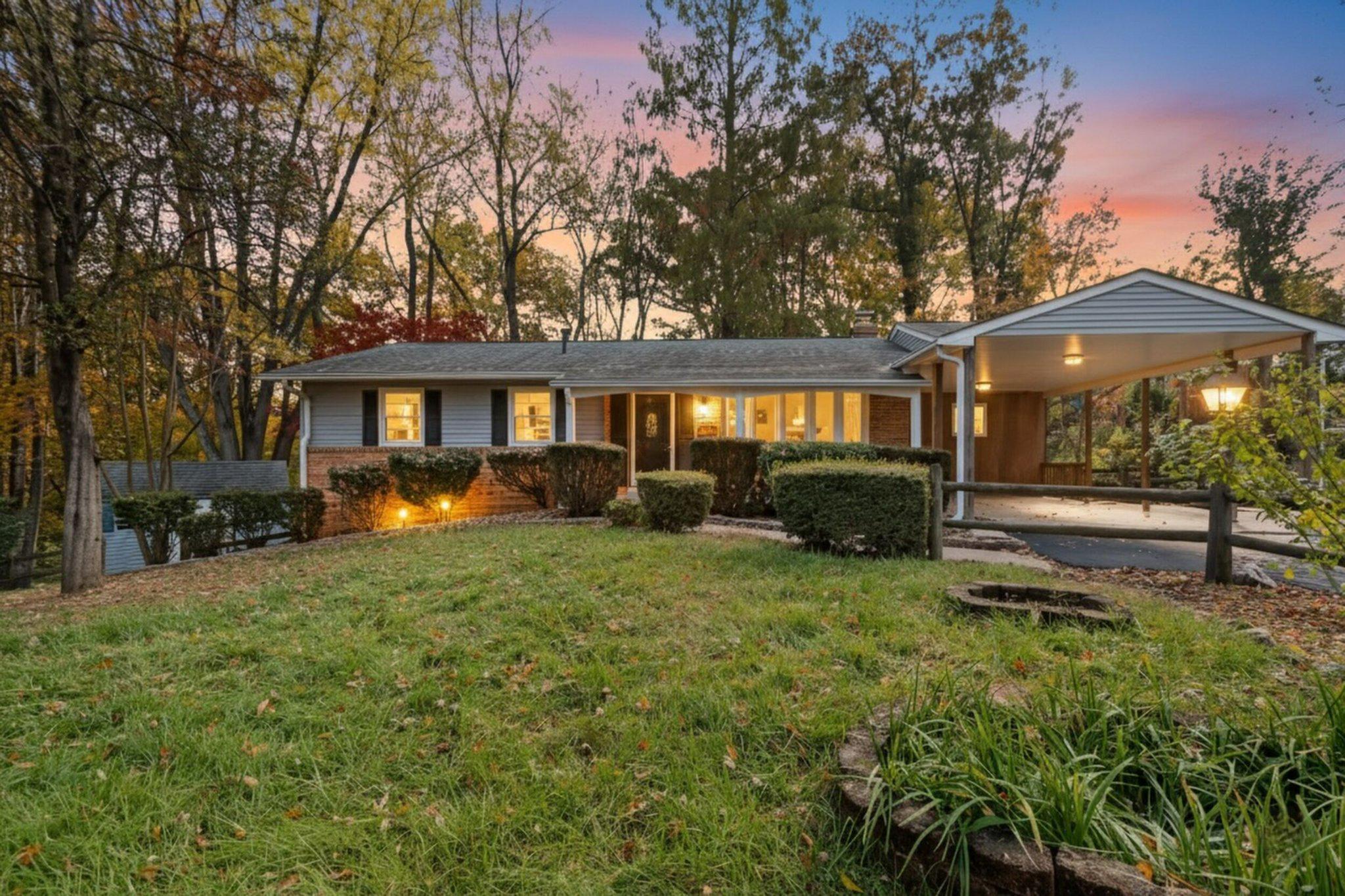 2306 MARLINE COURT