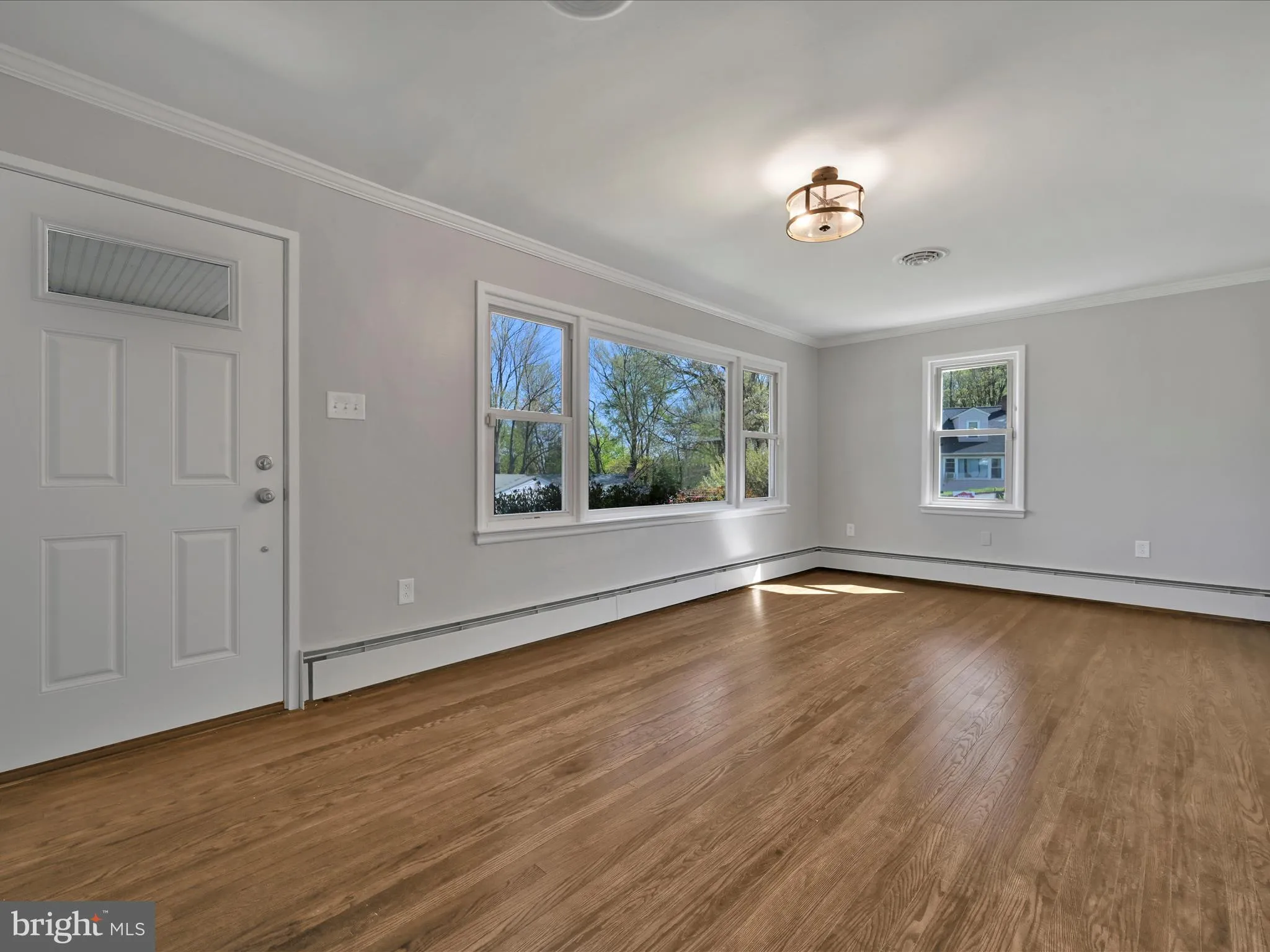 Pottsville, Pennsylvania 17901, United States, 3 Bedrooms Bedrooms, ,1 BathroomBathrooms,Residential,Active,119600