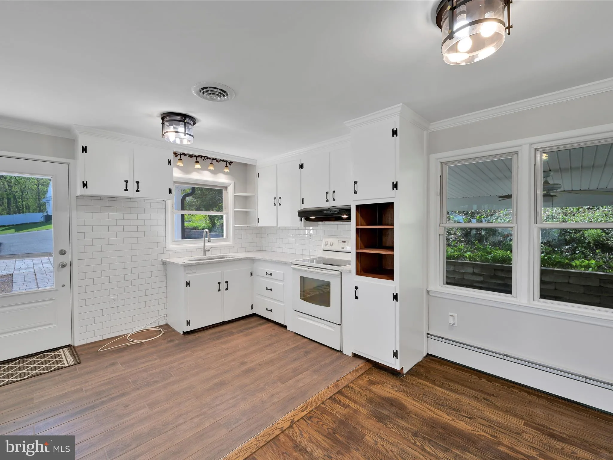 Pottsville, Pennsylvania 17901, United States, 3 Bedrooms Bedrooms, ,1 BathroomBathrooms,Residential,Active,119600