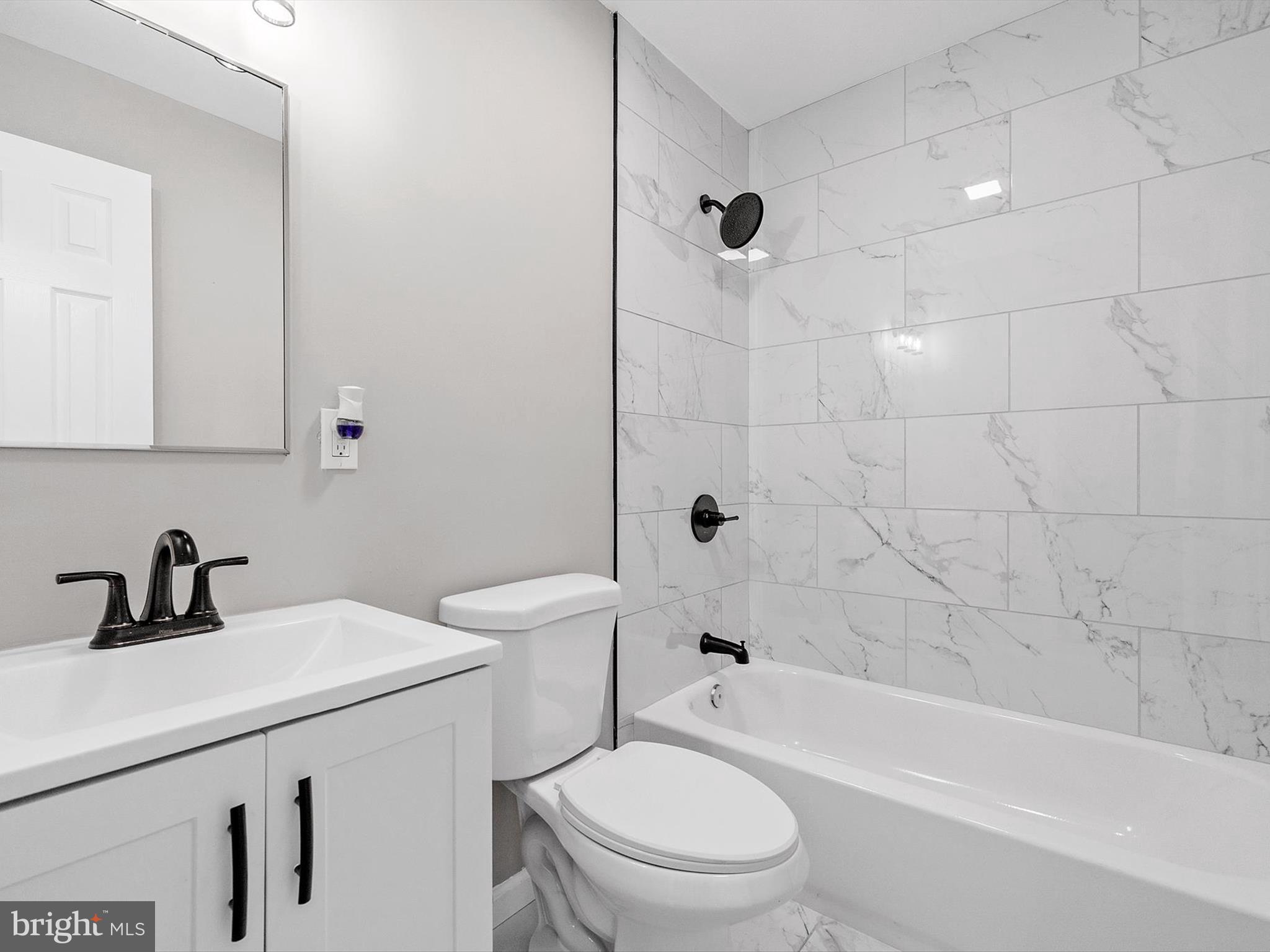 CALTOR MANOR - Residential