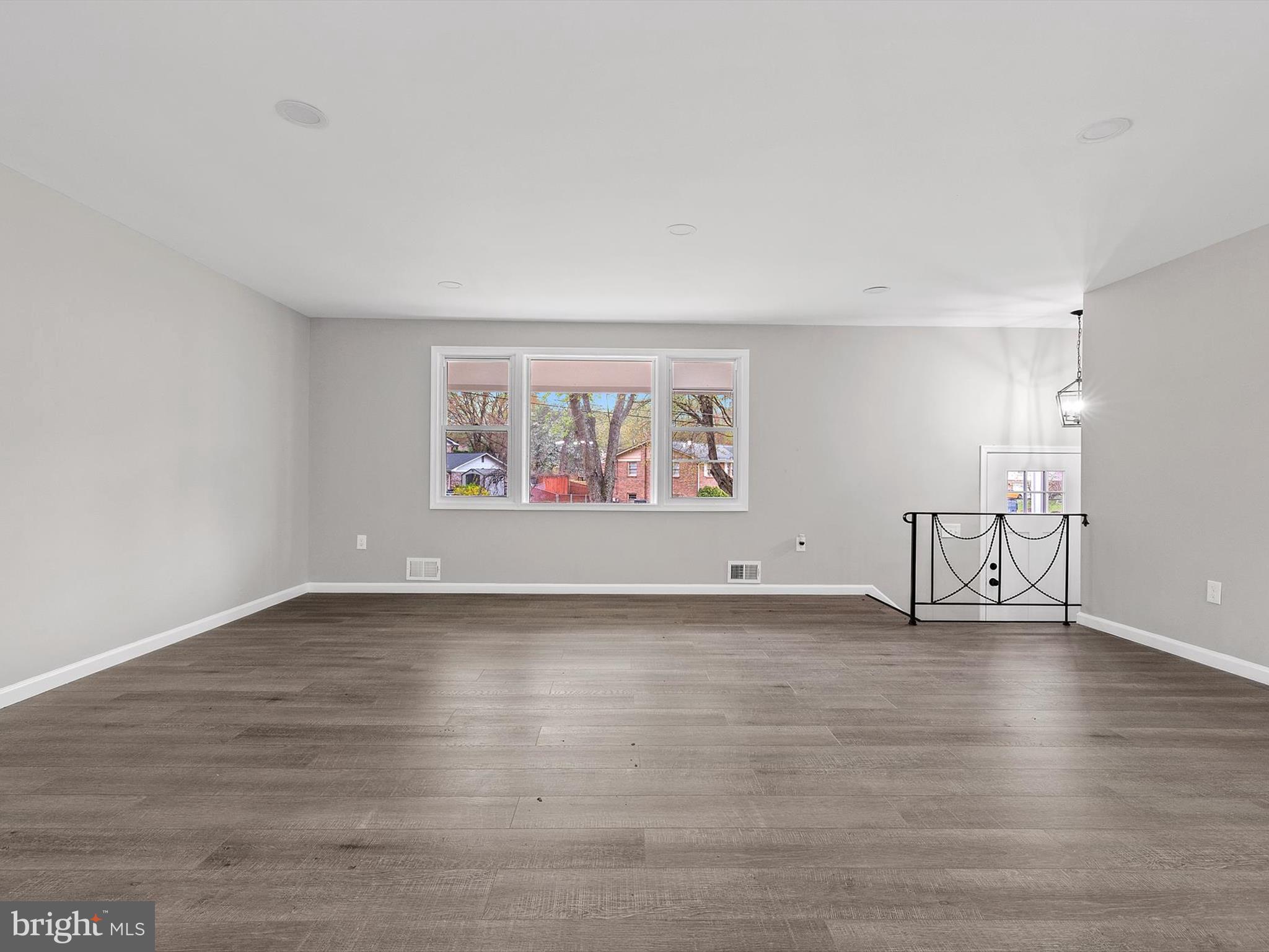 CALTOR MANOR - Residential