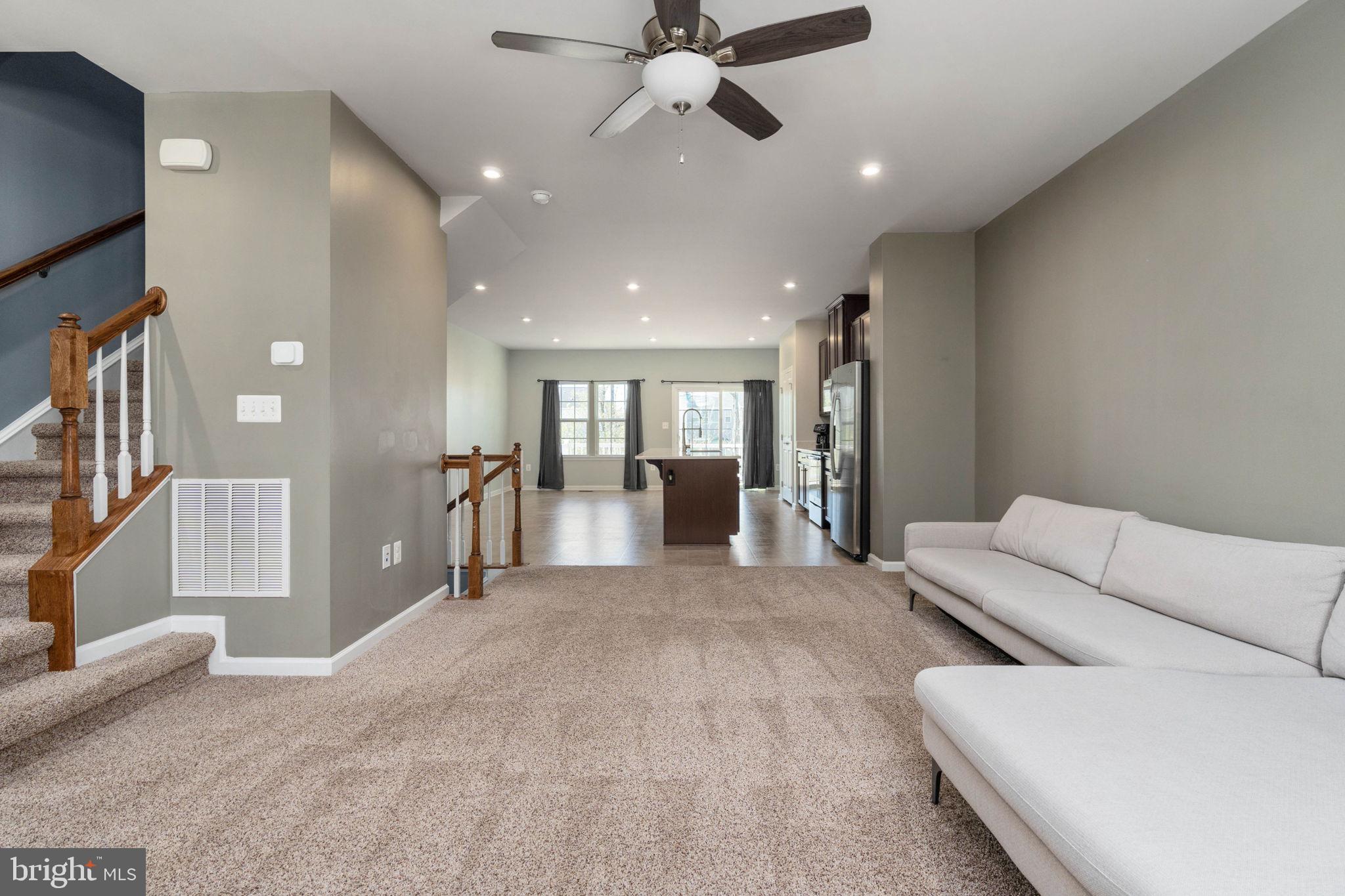 THE VILLAGE AT COURTHOUSE COMMONS - Residential