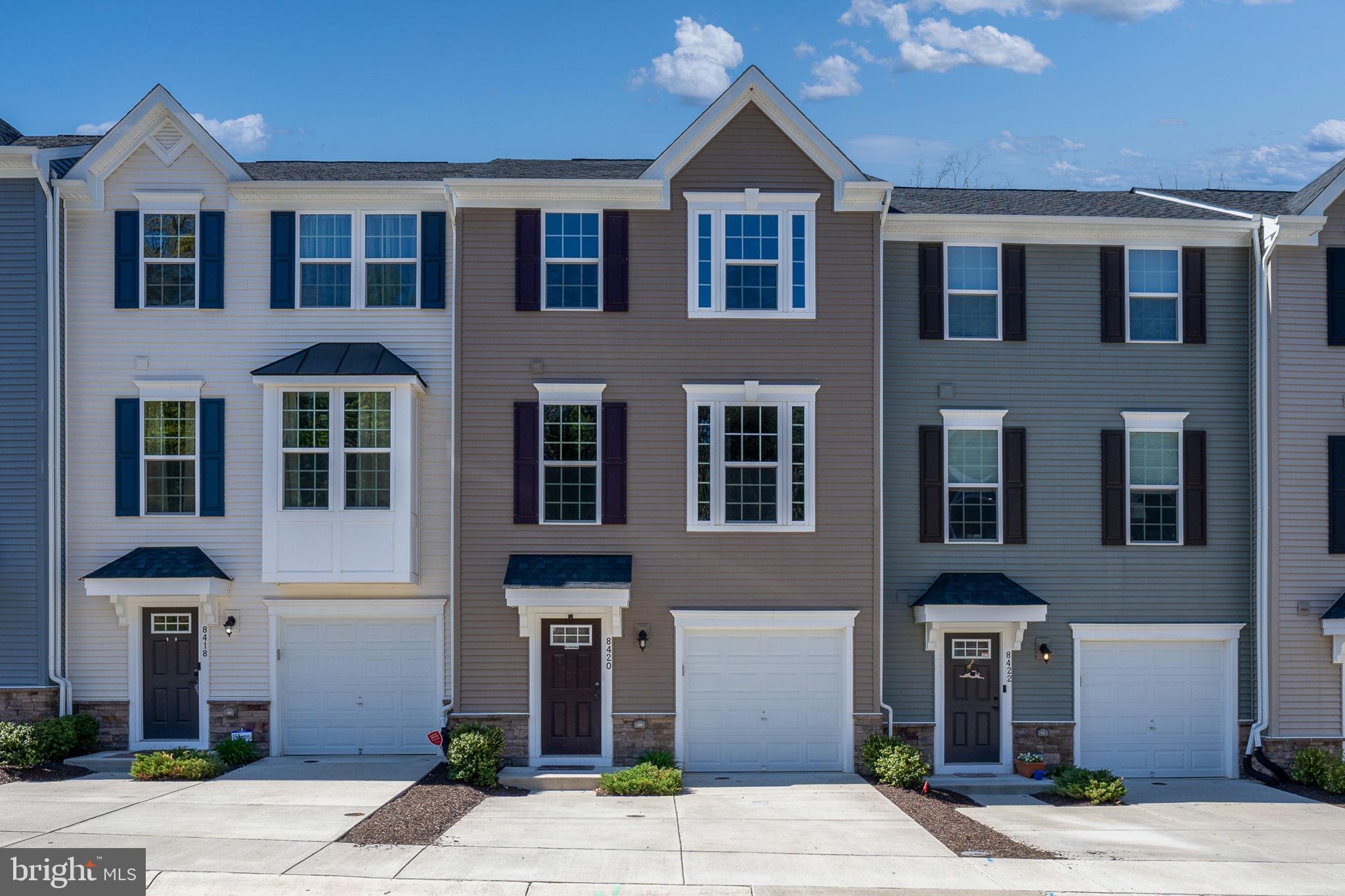 THE VILLAGE AT COURTHOUSE COMMONS - Residential