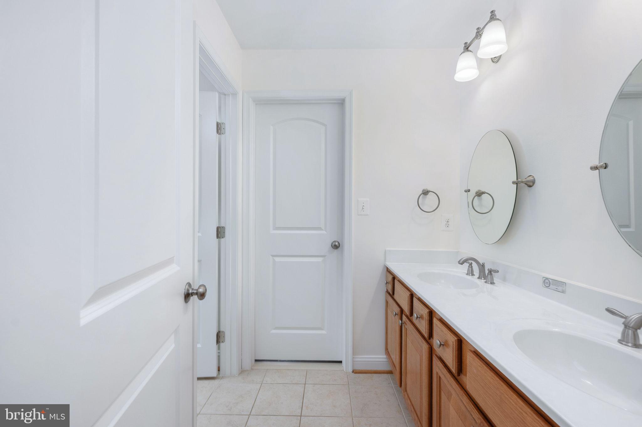 MONTCLAIR - Residential