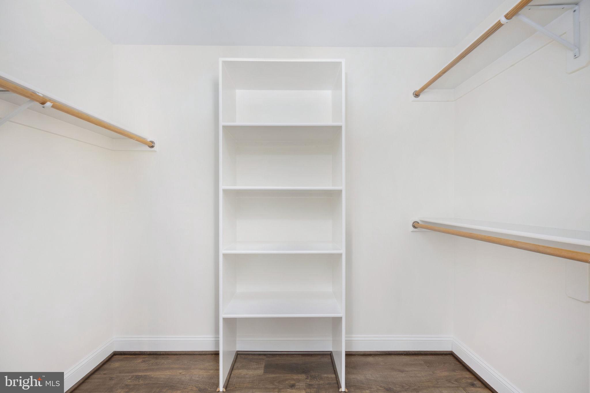 MONTCLAIR - Residential