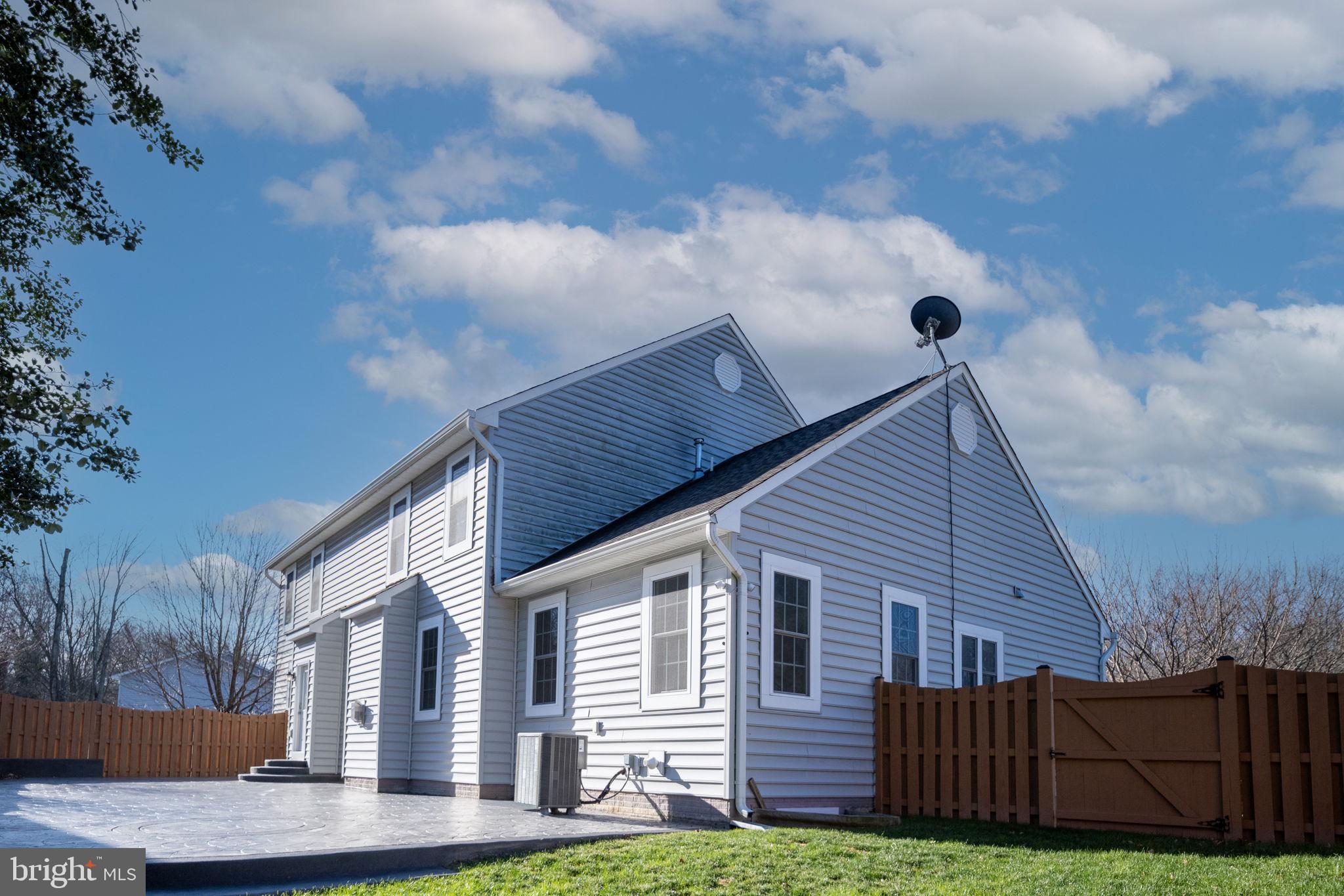 MONTCLAIR - Residential