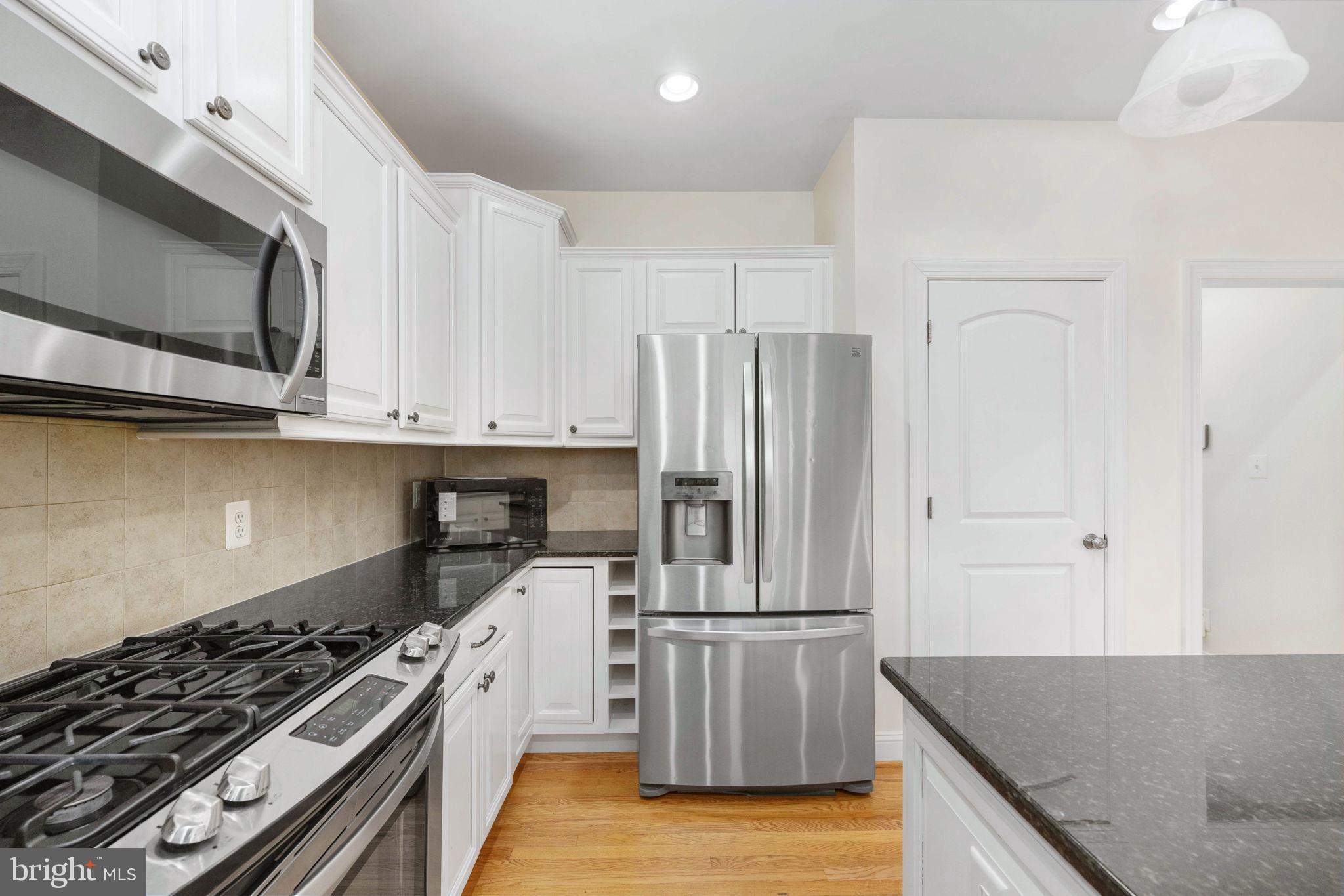 MONTCLAIR - Residential