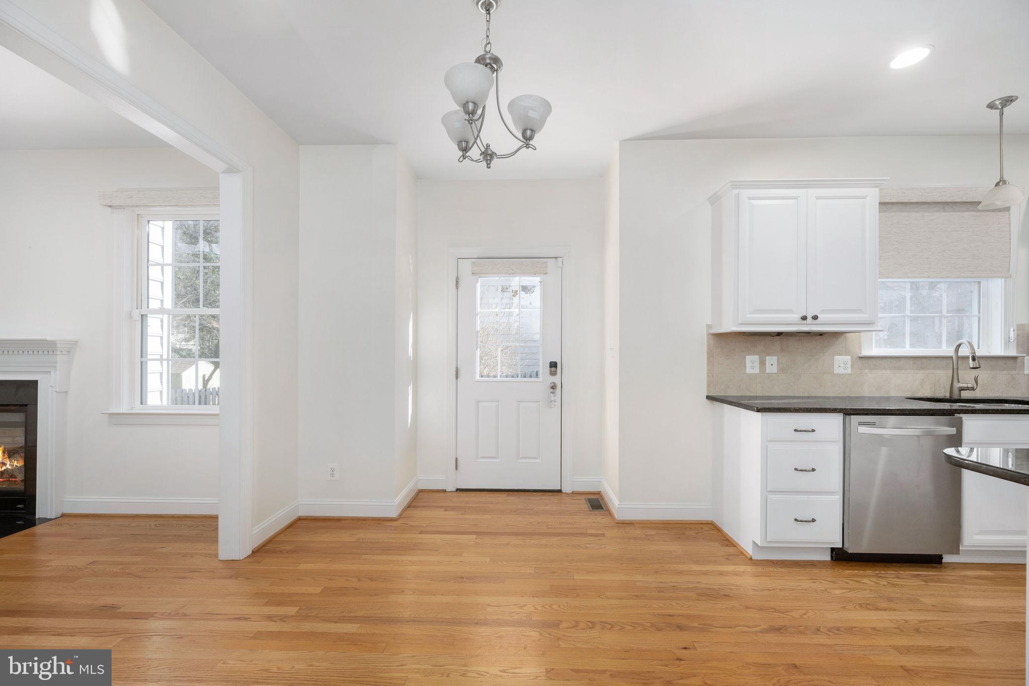 MONTCLAIR - Residential