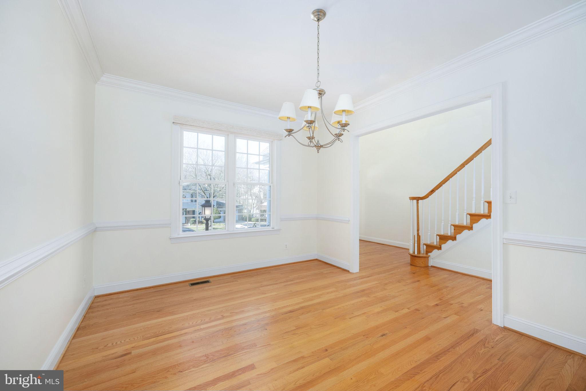 MONTCLAIR - Residential