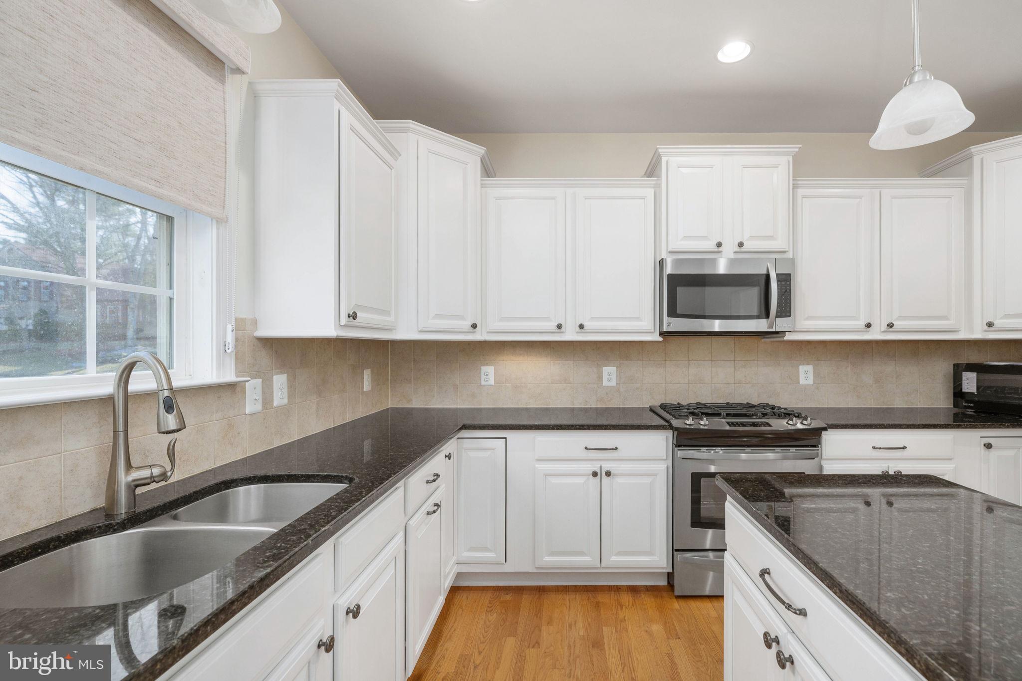 MONTCLAIR - Residential